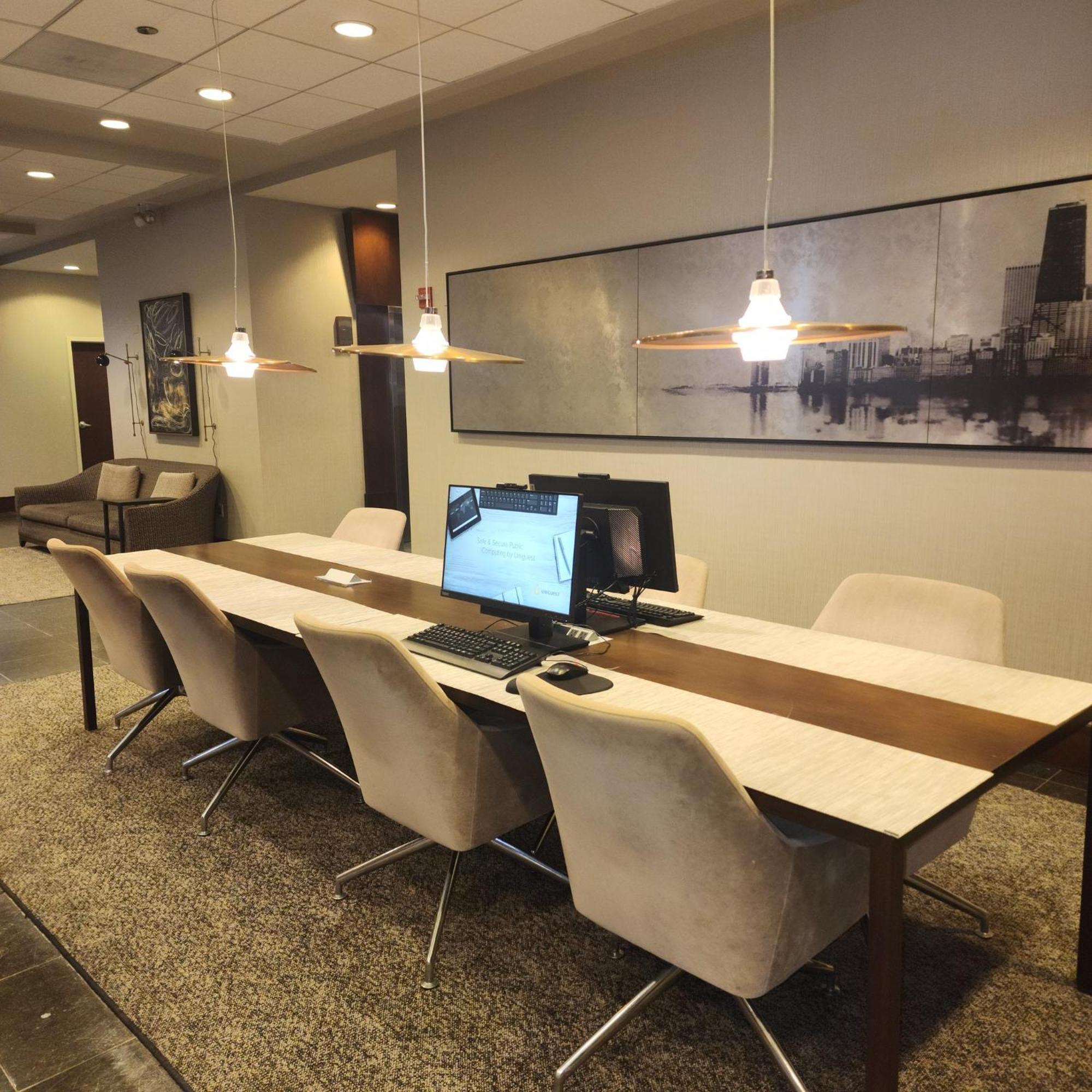 Crowne Plaza - West Loop By Ihg Hotel Chicago