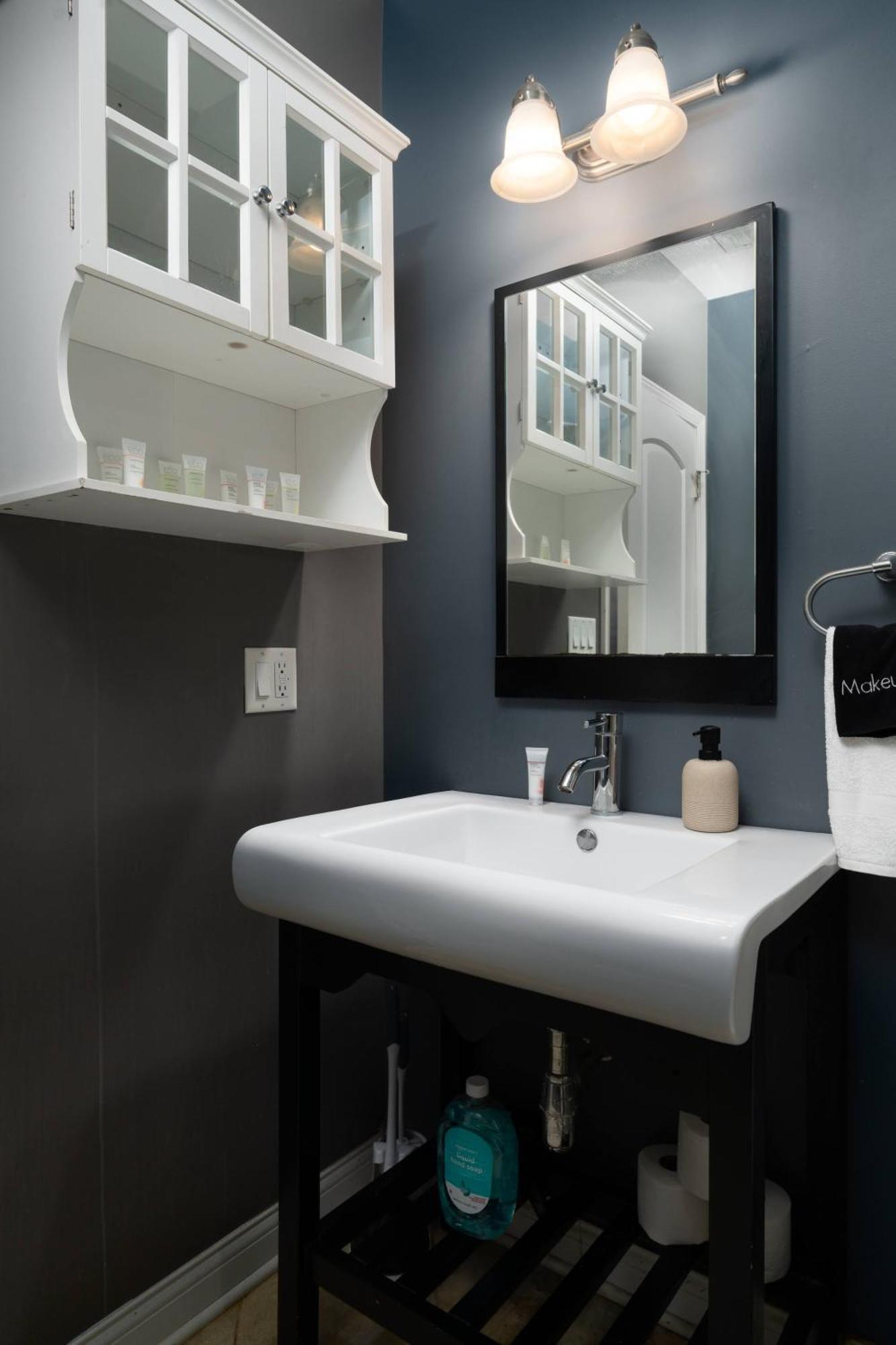 Flexhome Logan Square Penthouse S3 - Parking+patio