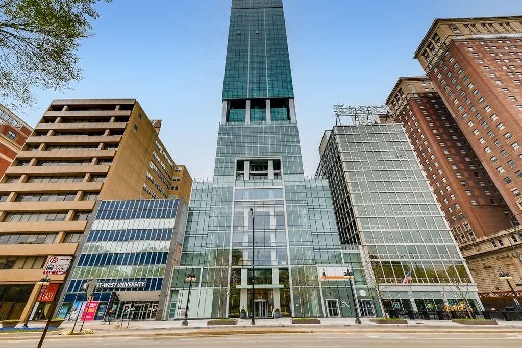 Sentral Michigan Avenue 5*