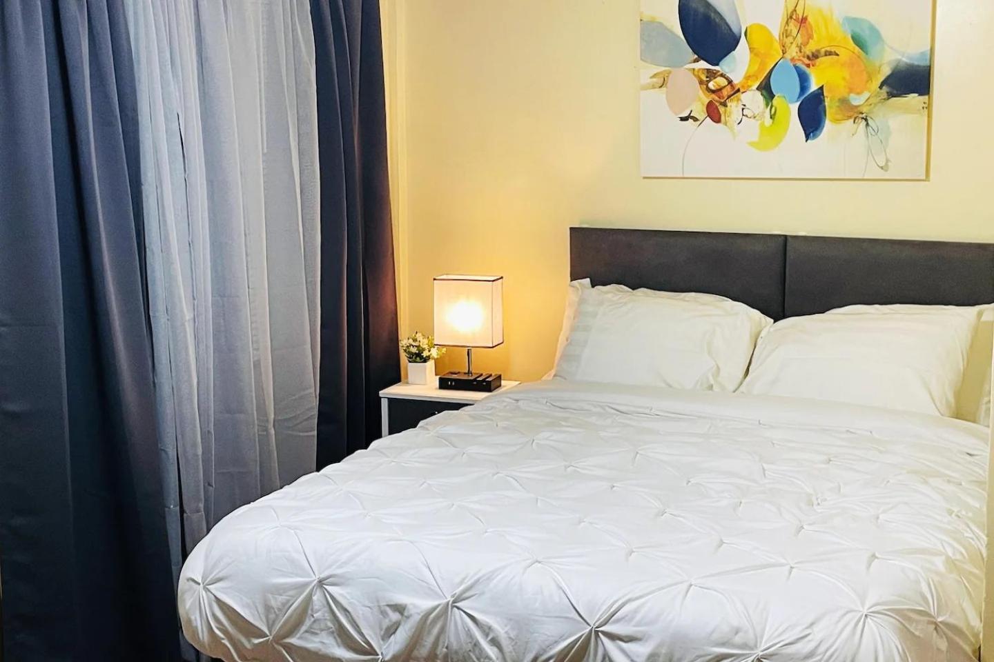 Exquisite Rogers Park 1 Bedroom, 1 Bath Near Evanston Apartment Chicago
