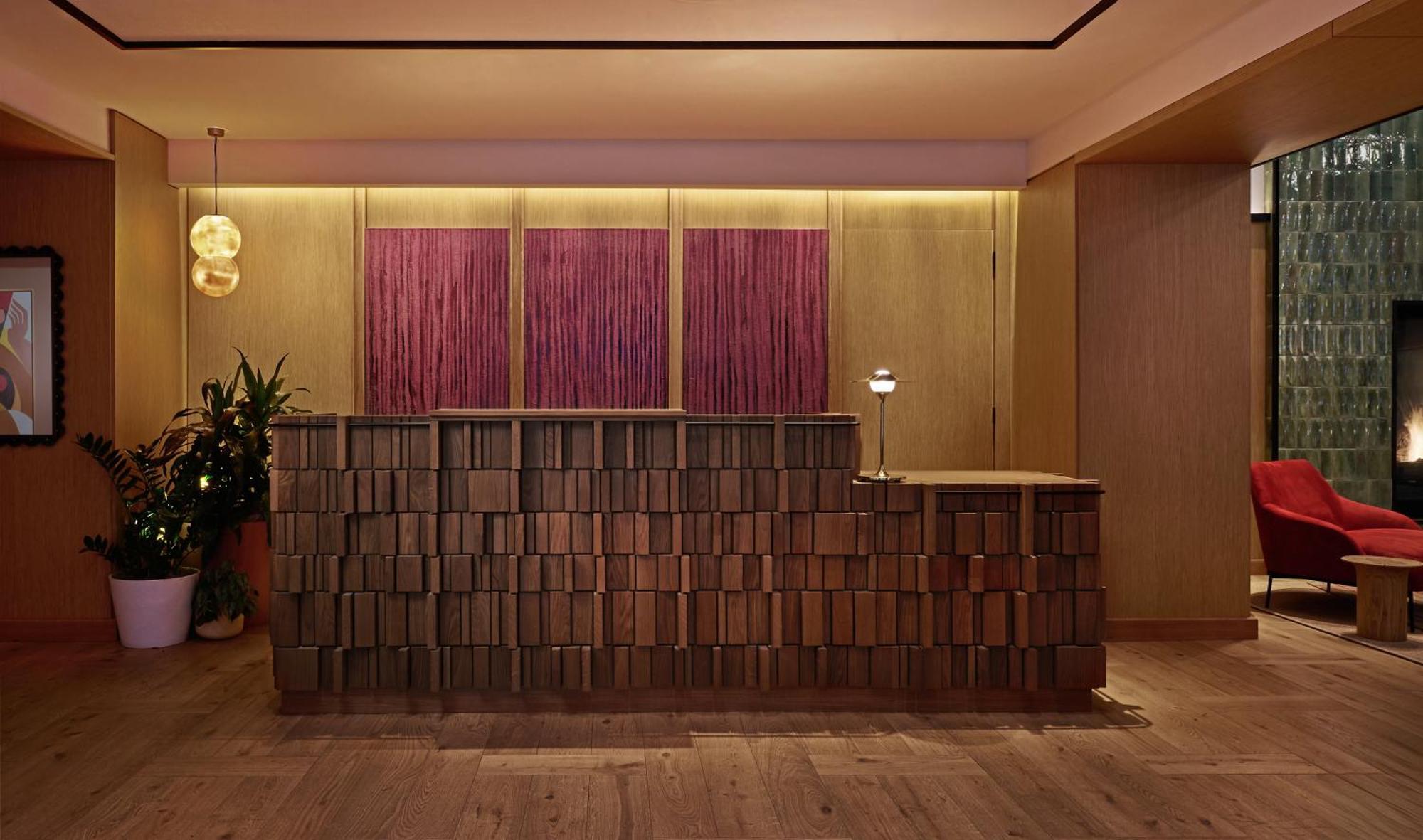 Hotel L7 By Lotte 4*