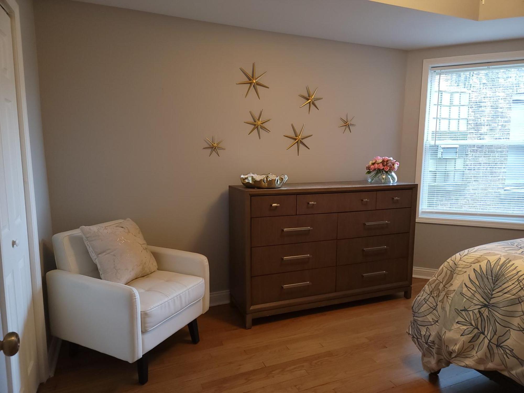 Beautiful Big 3 Bedroom Quiet Apt Near Downtown * Chicago