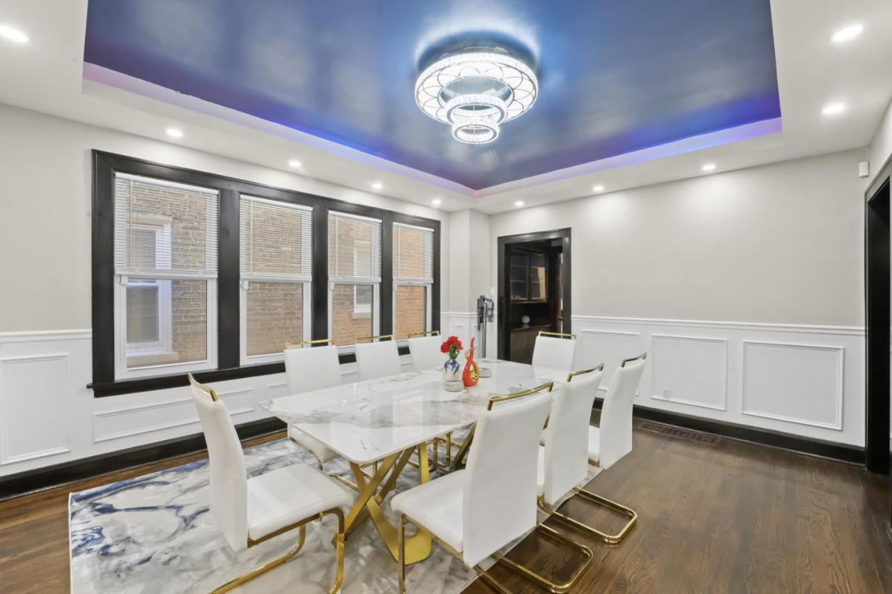 Gorgeous 5 Bedroom Gem With Games Chicago