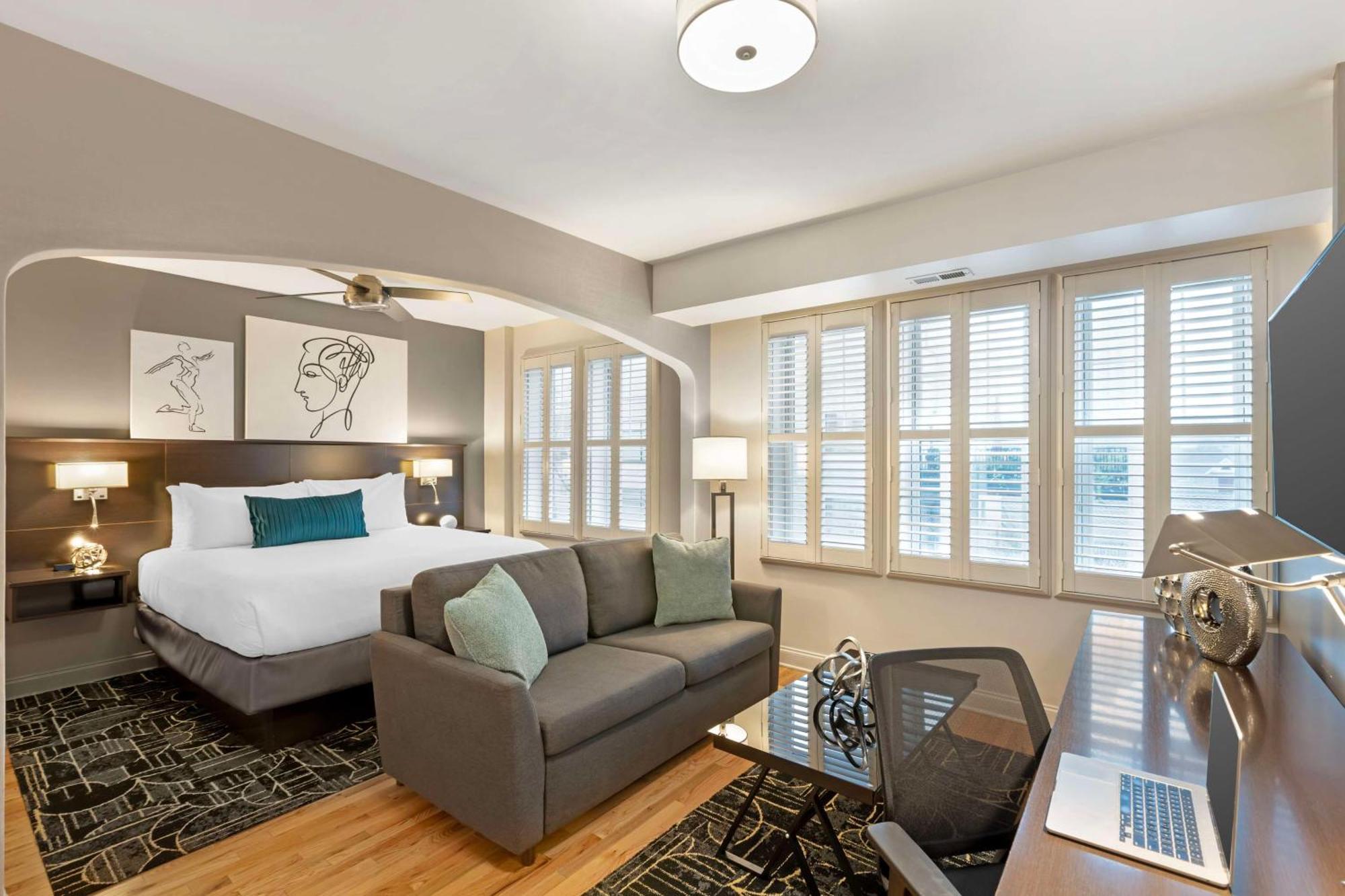Western Hawthorne Terrace Hotel