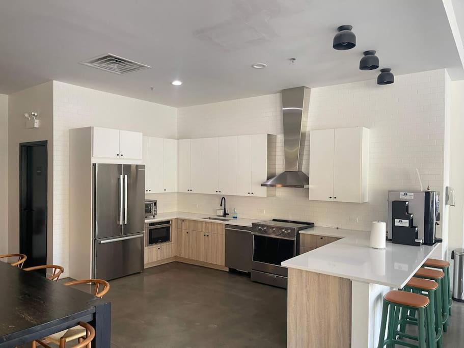 Apartment Modern In Pilsen