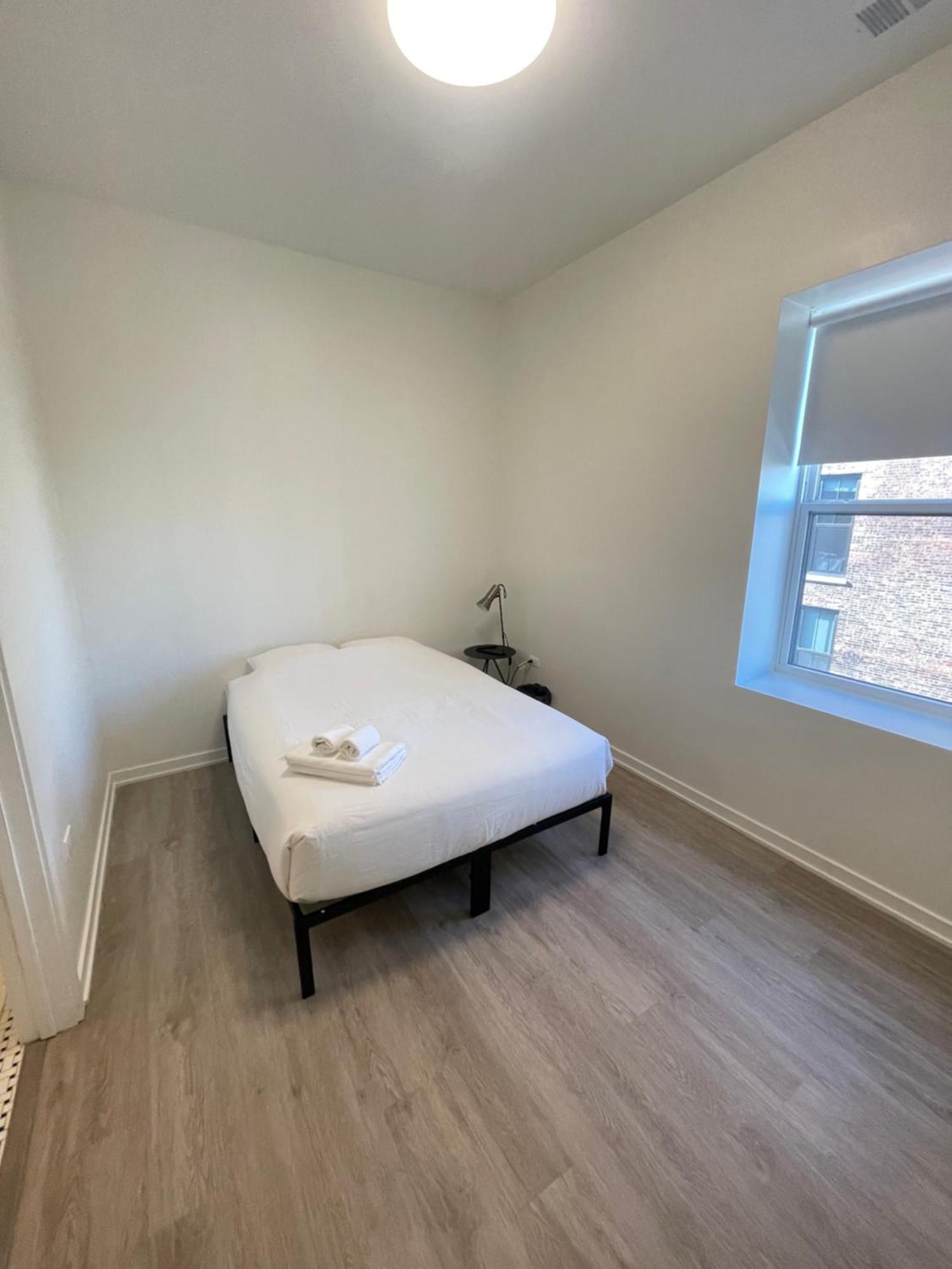 Stylish Shared Minutes From Downtown Chicago, 1bedroom And Shared Access * Chicago