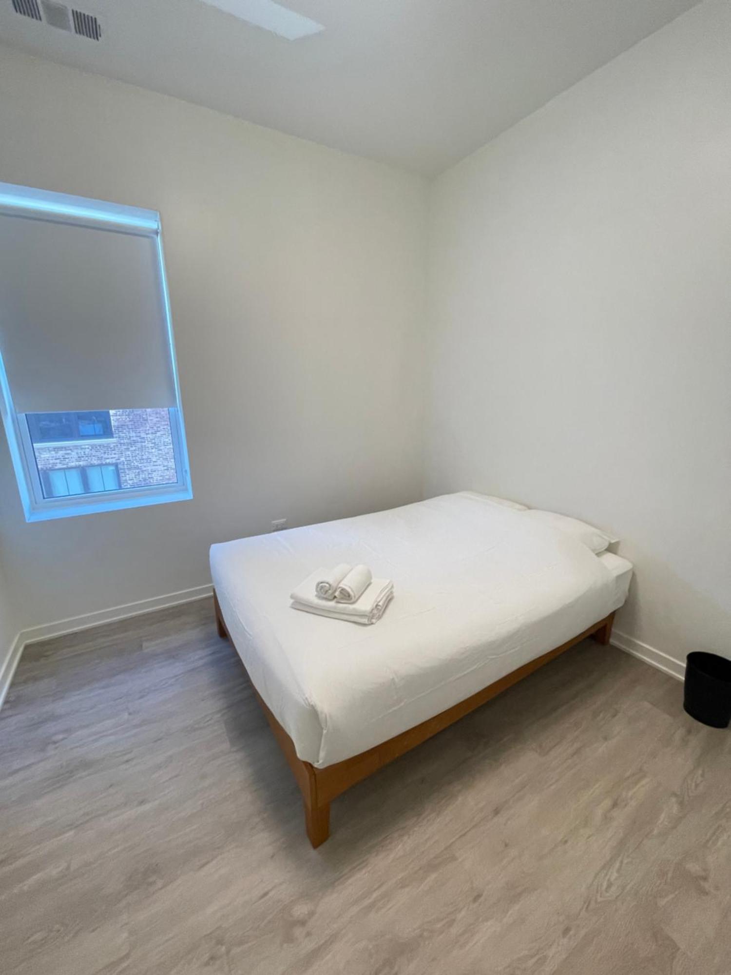 Stylish Shared Minutes From Downtown Chicago, 1bedroom And Shared Access * Chicago