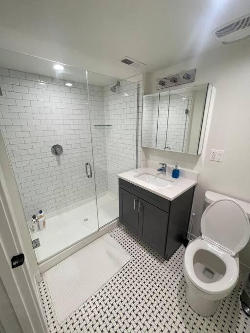Elegant 4 Bedroom Luxury Oasis In Chicago's Thriving Downtown * Chicago