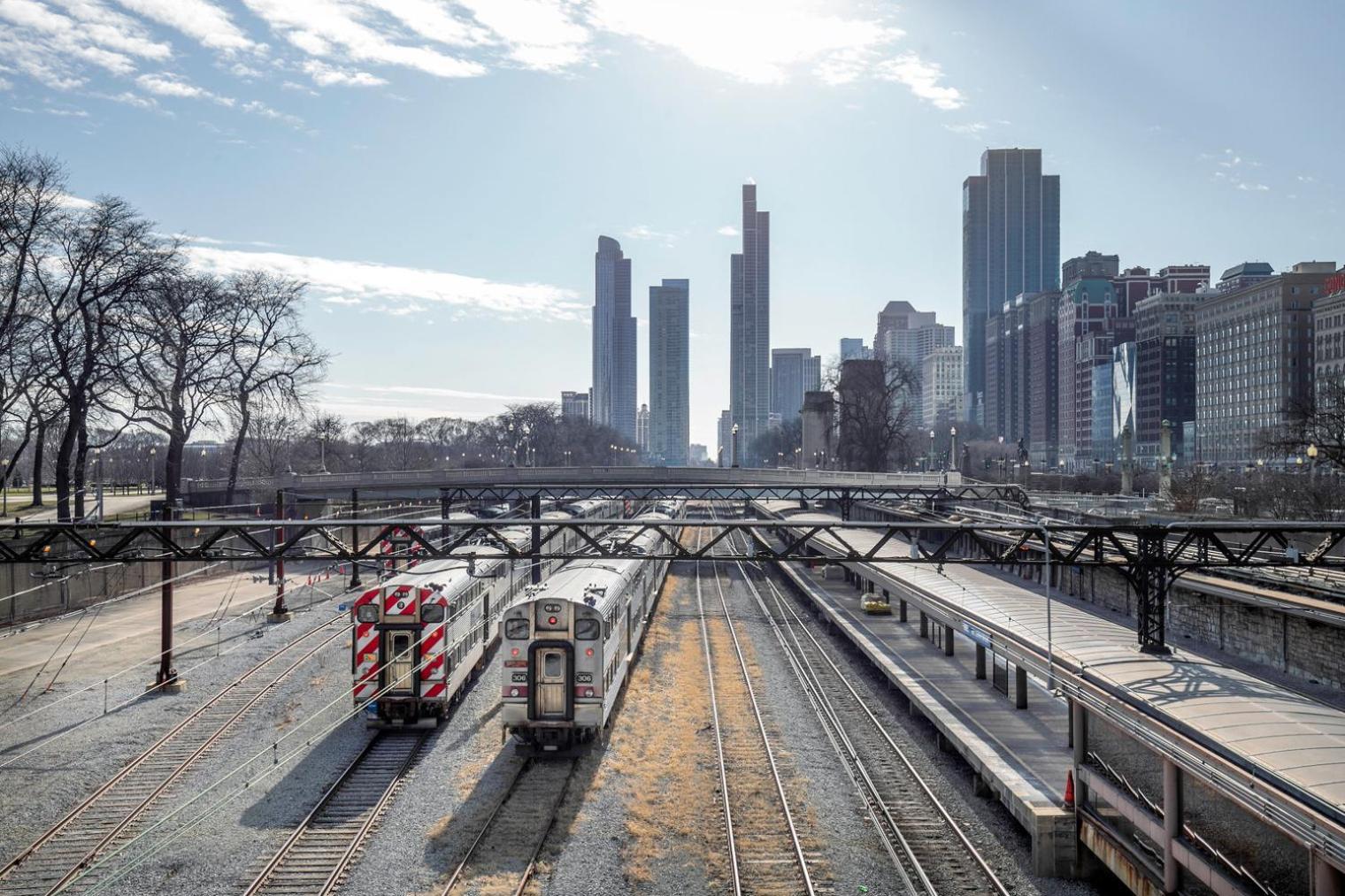 Loop 1br Wgym Roofdeck Wd Nr W Loop The L Chi-200 *