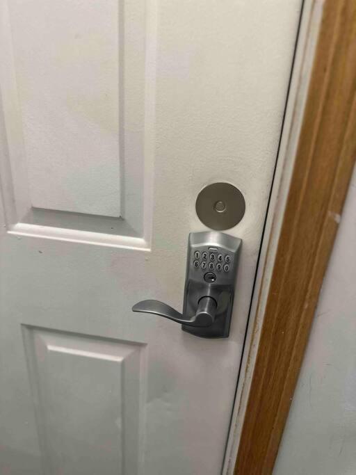 3br 2ba Near Rush Hospital *