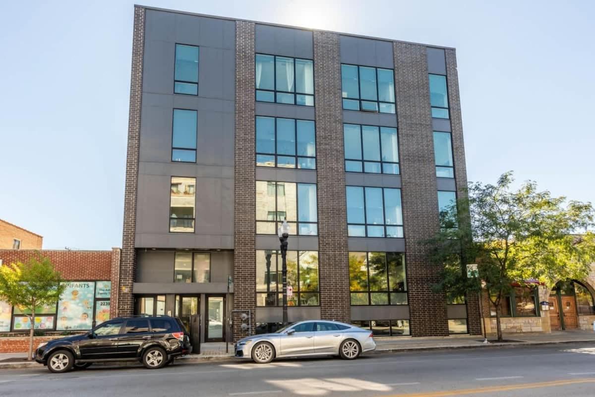 New Built Sleeps 8 Apartment *
