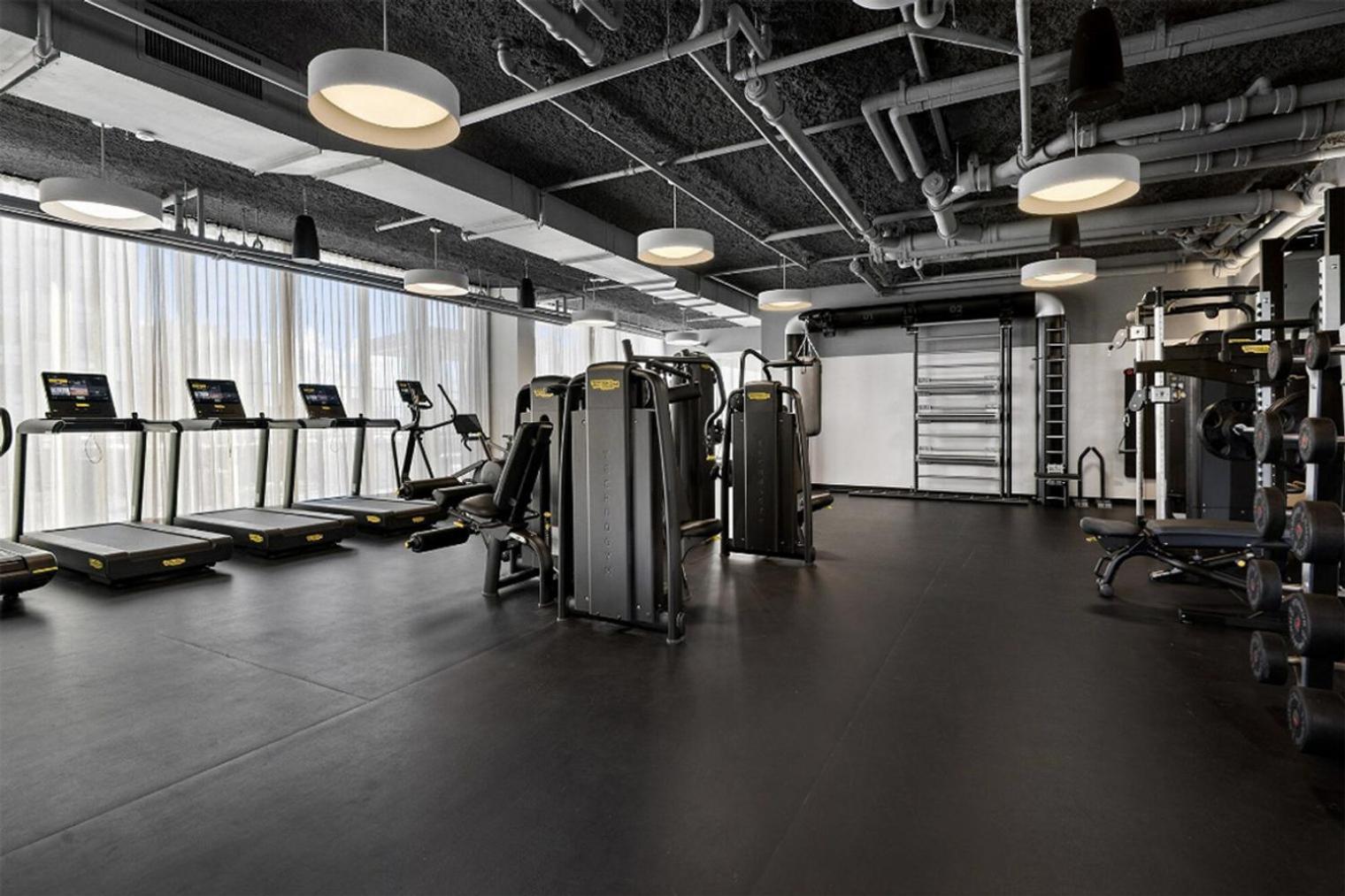 Blueground Medical District 3bd Chi-1112 Apartment