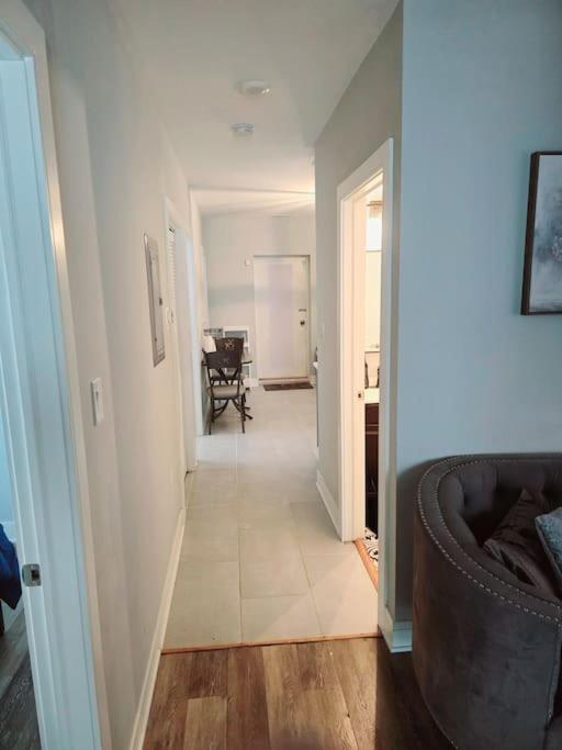 Cozy & Near Downtown & Hyde Park