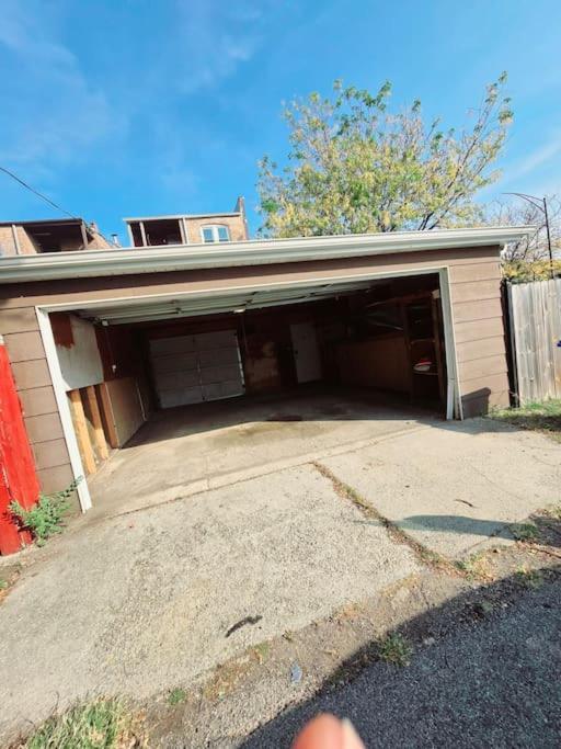 Apartment Cozy & Near Downtown & Hyde Park