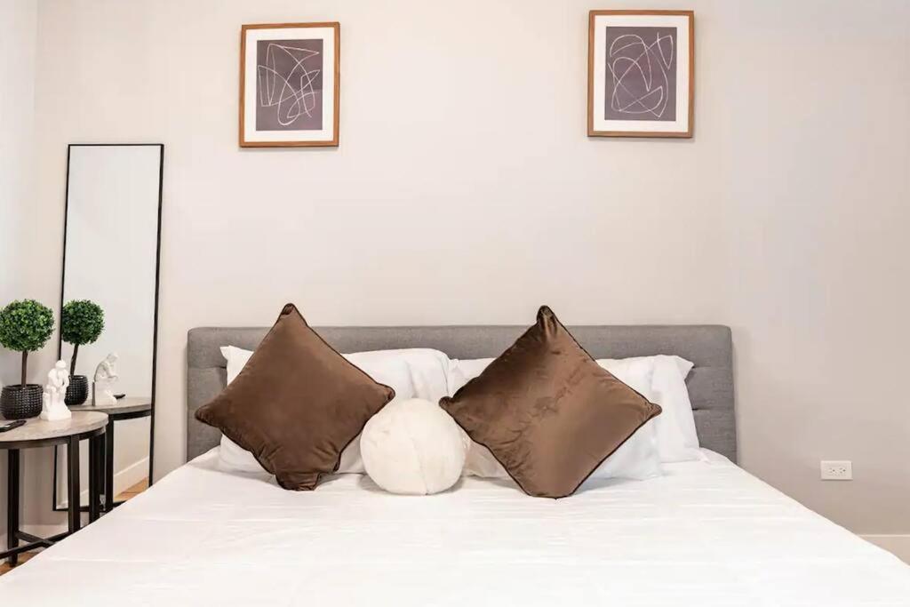 201loft Downtown Spacious Loft Sleeps 10 *
