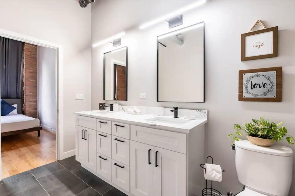 201loft Downtown Spacious Loft Sleeps 10 Apartment *