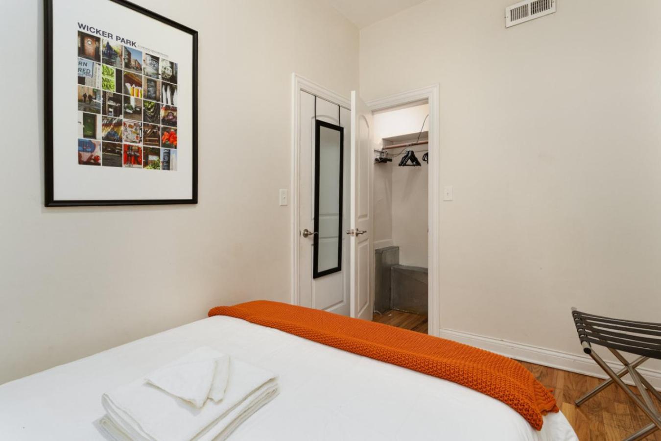 Apartment Flexhome Wicker Park 2br Dv3 *