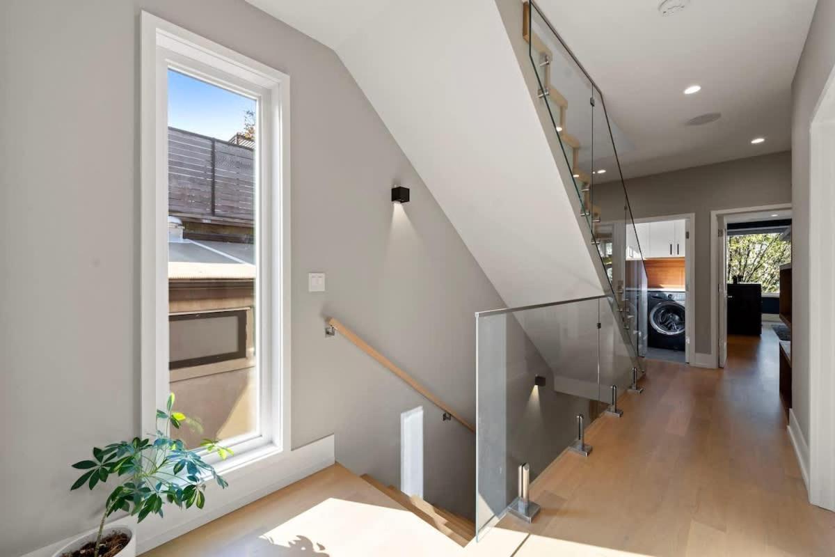 Stunning 5br In Heart Of With 2 Rooftops Holiday home *