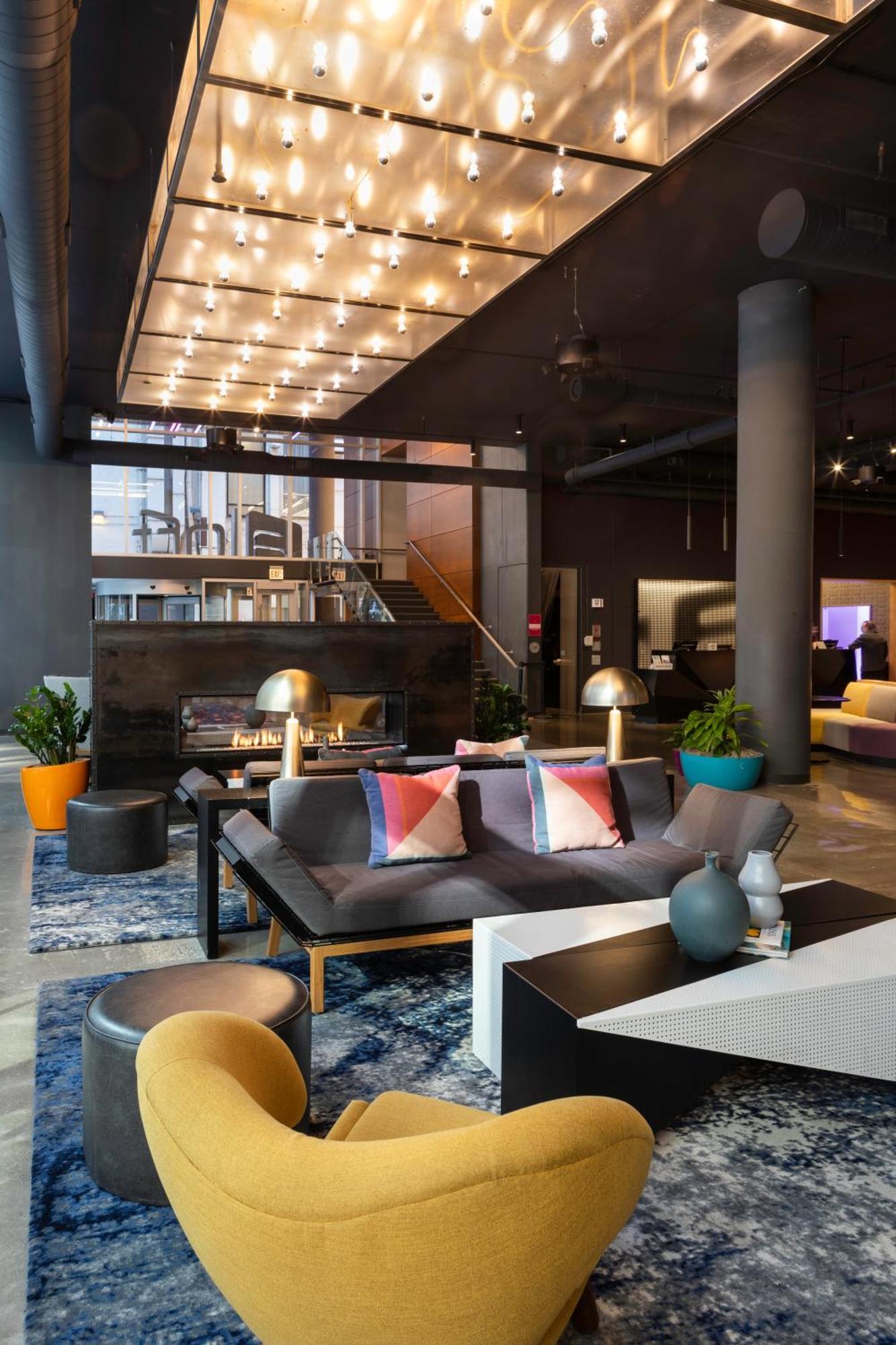 Aloft Mag Mile