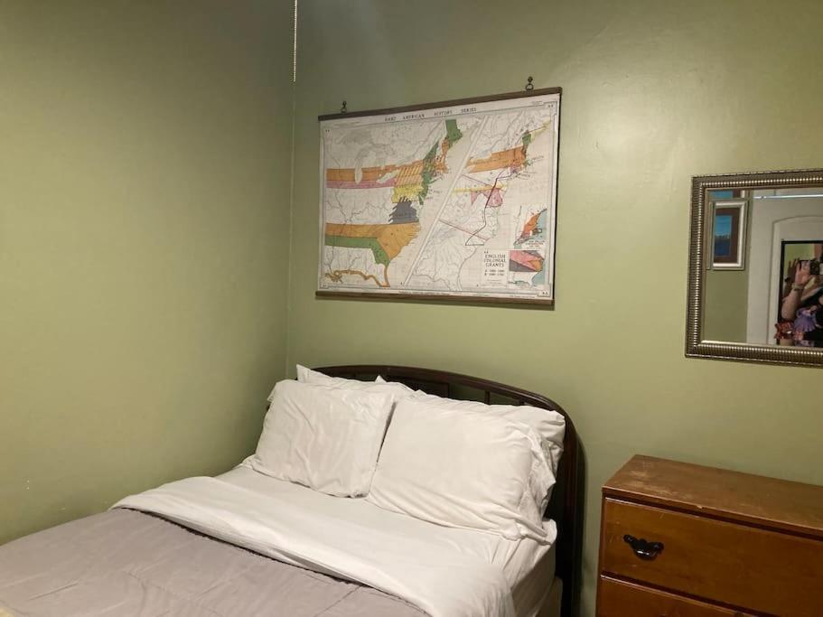 Private With Full Size Bed In Lakeview - 3c Bed & Breakfast *