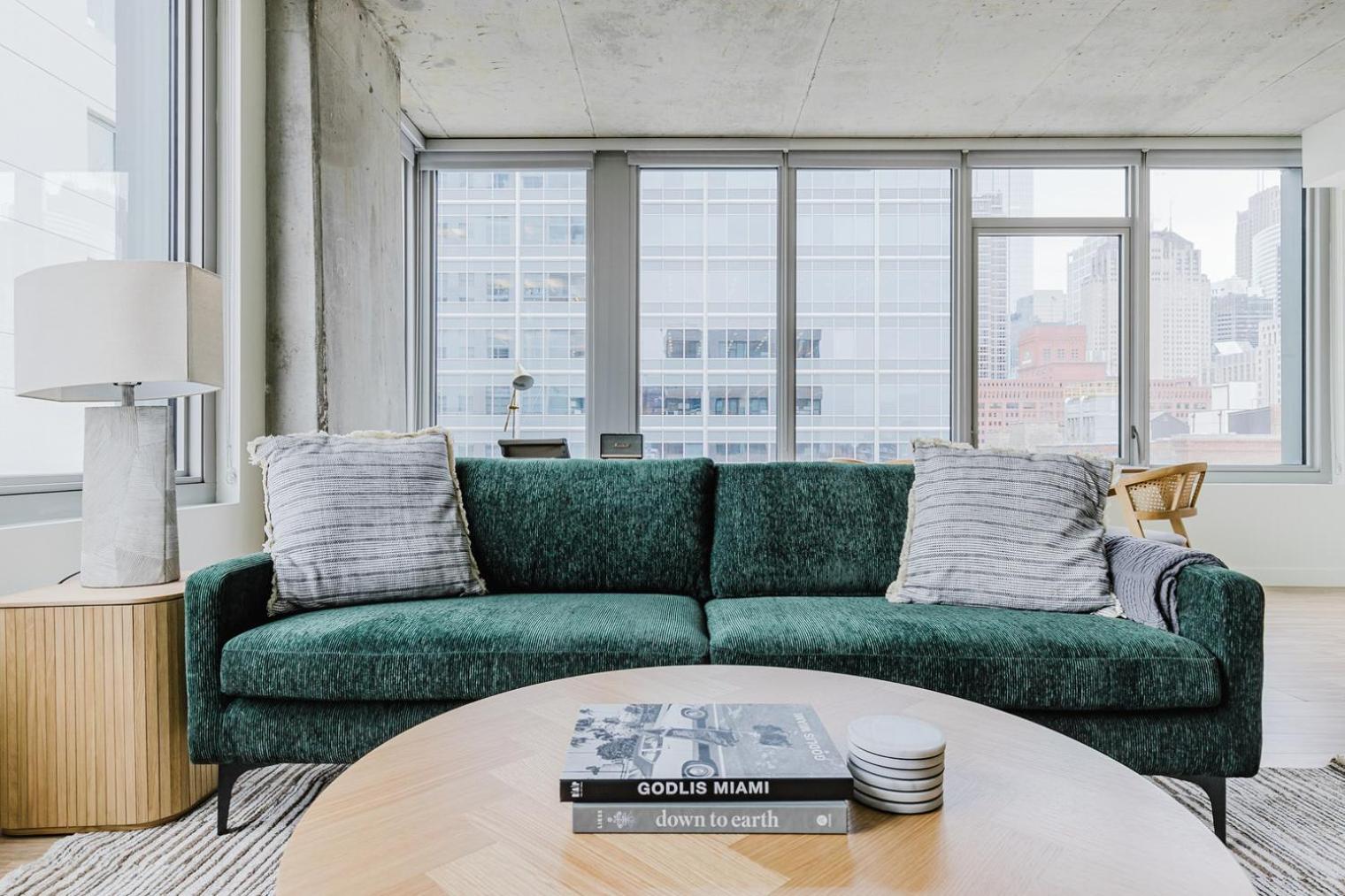 Apartment Blueground West Loop Rooftop Pool Gym Chi-1140 *