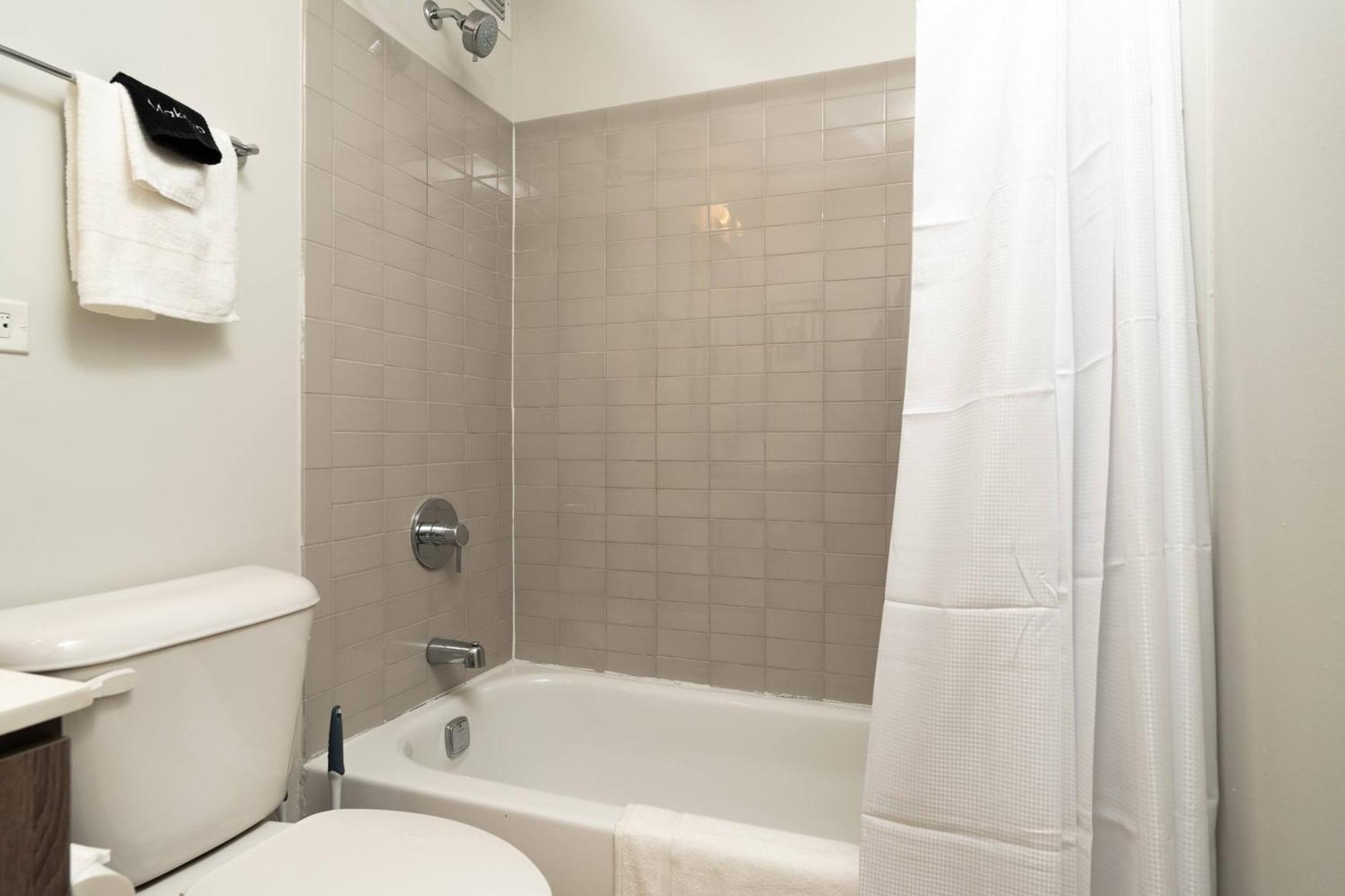 Flexhome Medical District 1br With Pool And Gym
