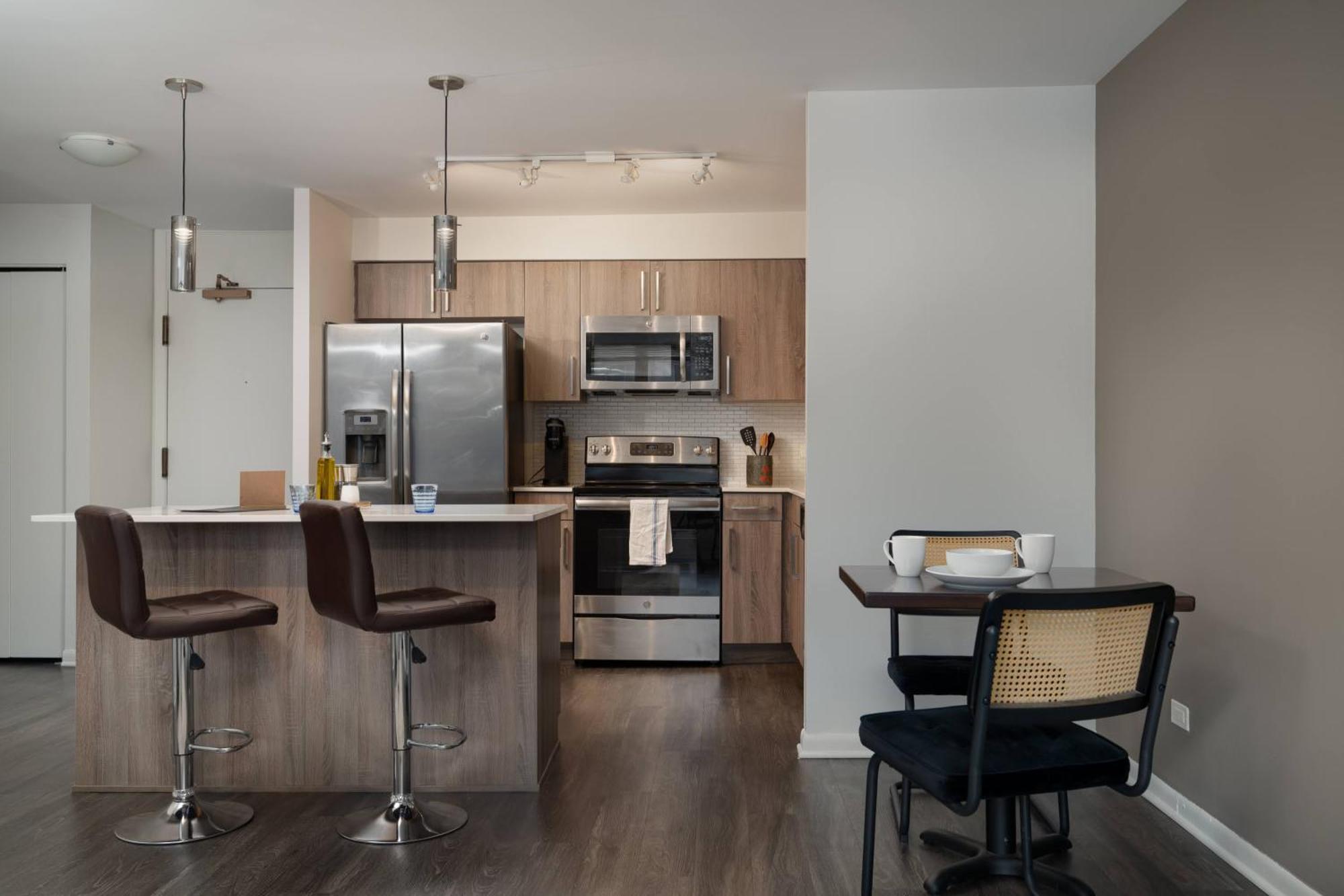 Flexhome Medical District 1br With Pool And Gym Apartment