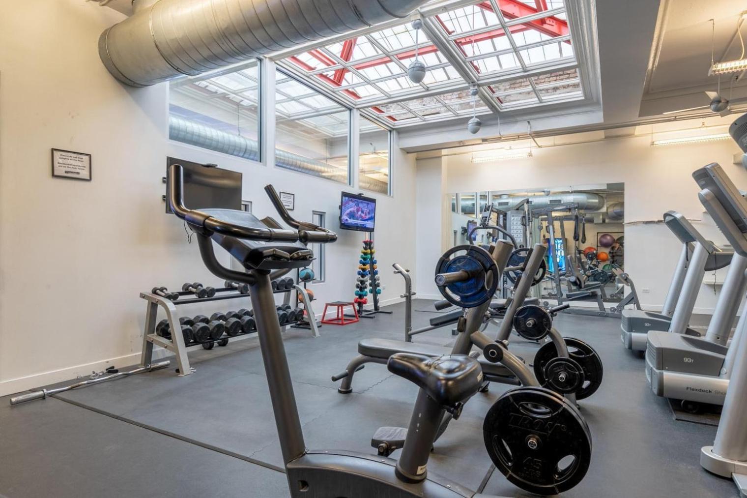 Loop 1br W Gym Roof Nr Millennium Park Chi-386 * Chicago