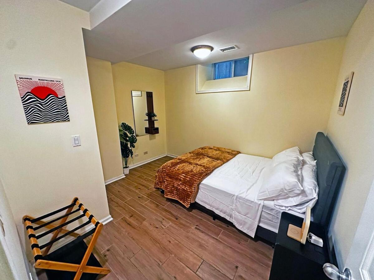Apartment Spacious And Modern 3bd 2ba Home- Garage Parking!
