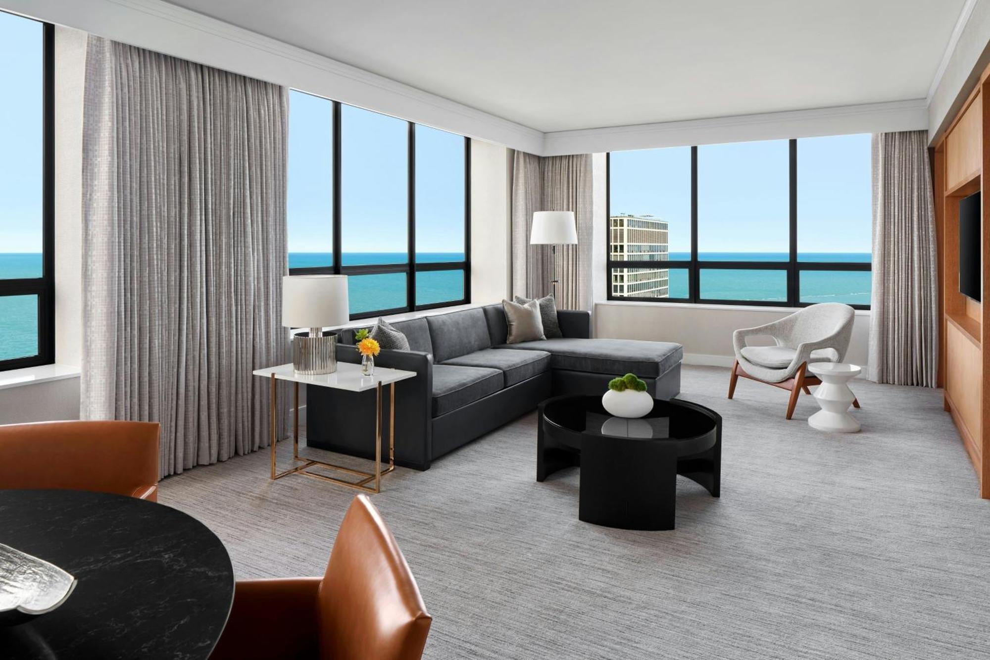 The Ritz-carlton, 5*