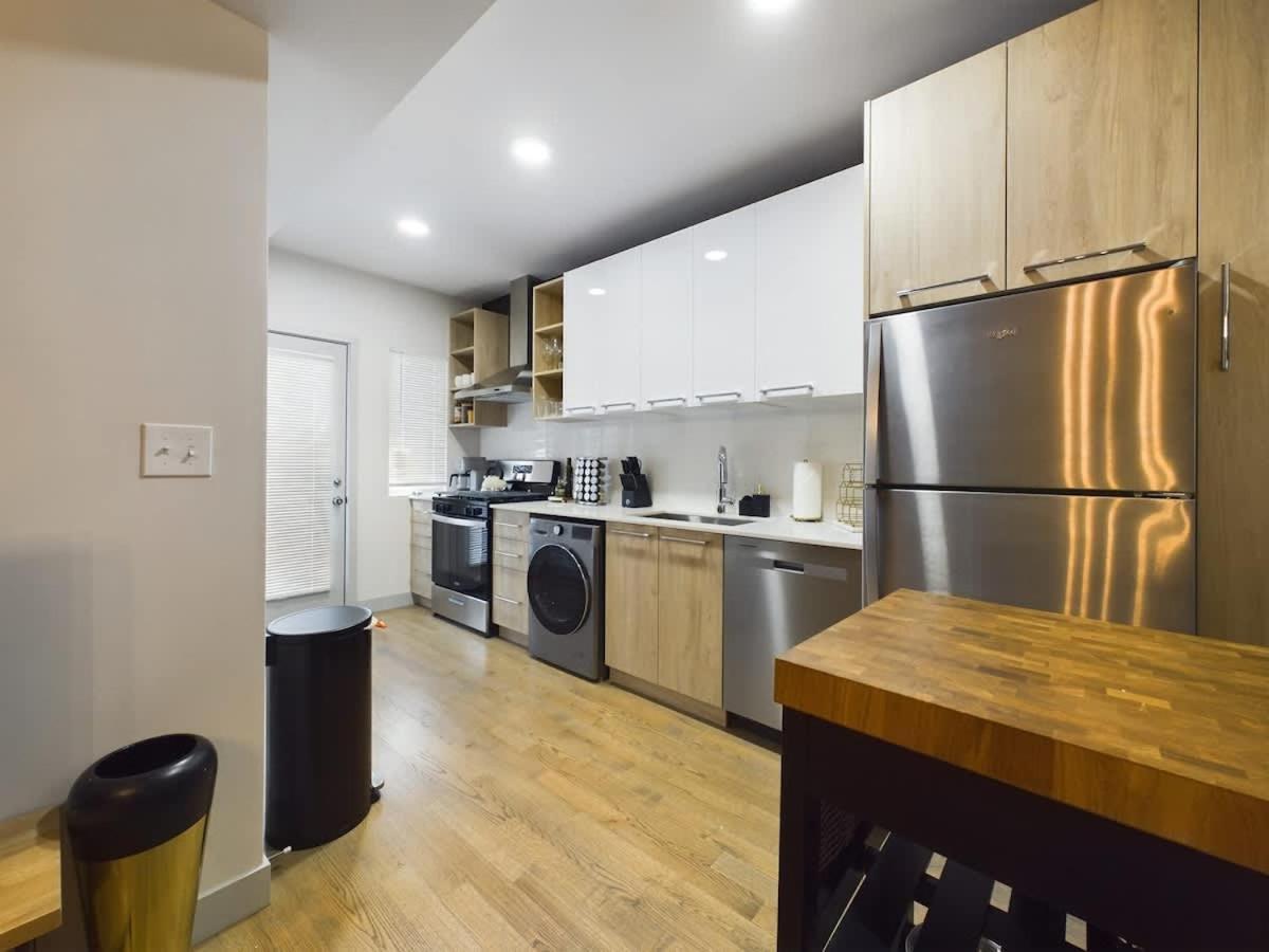 Apartment Speakeasy Serenity Retreat Chicago