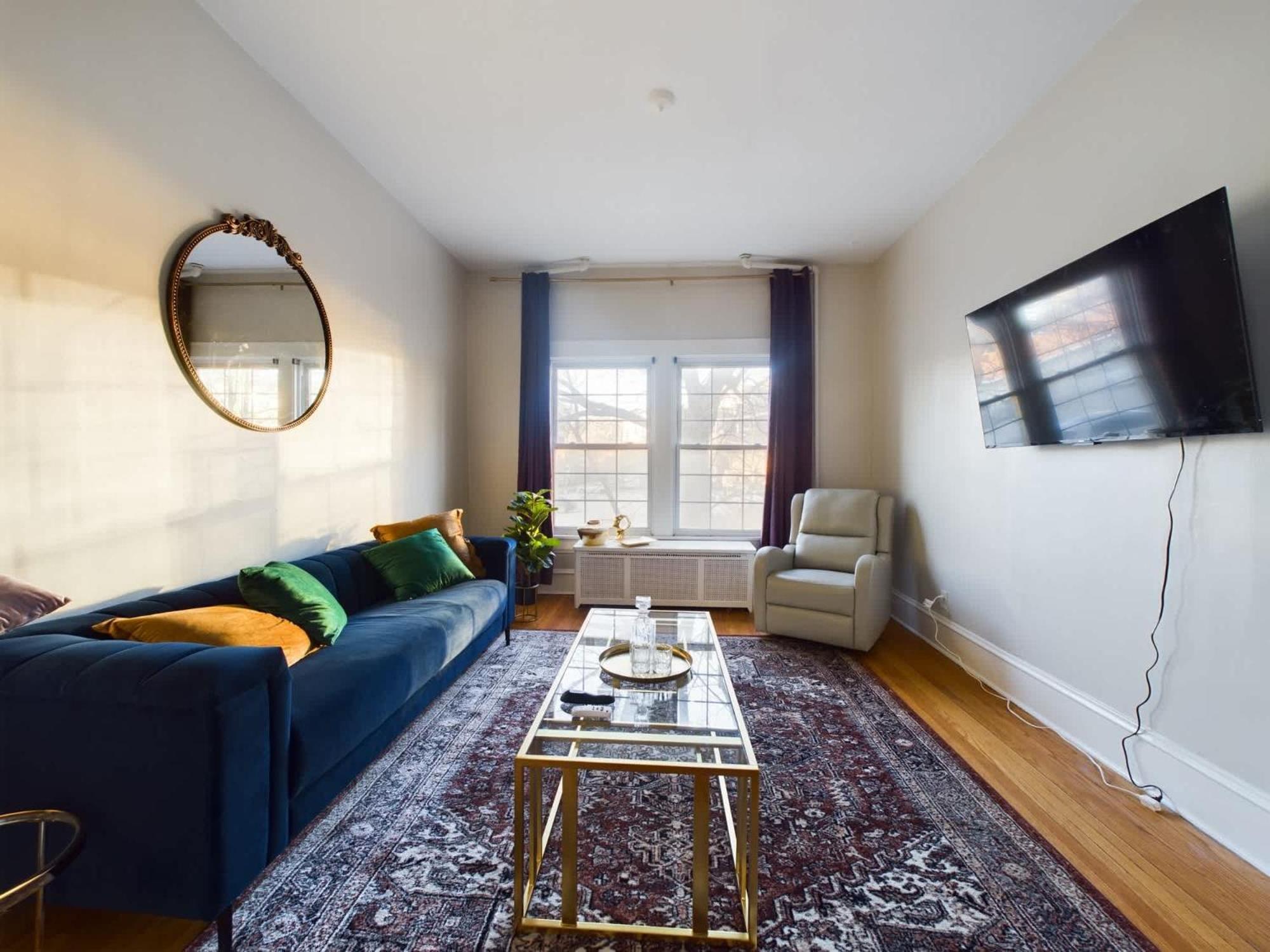 Old Broadway Glamour Apartment *