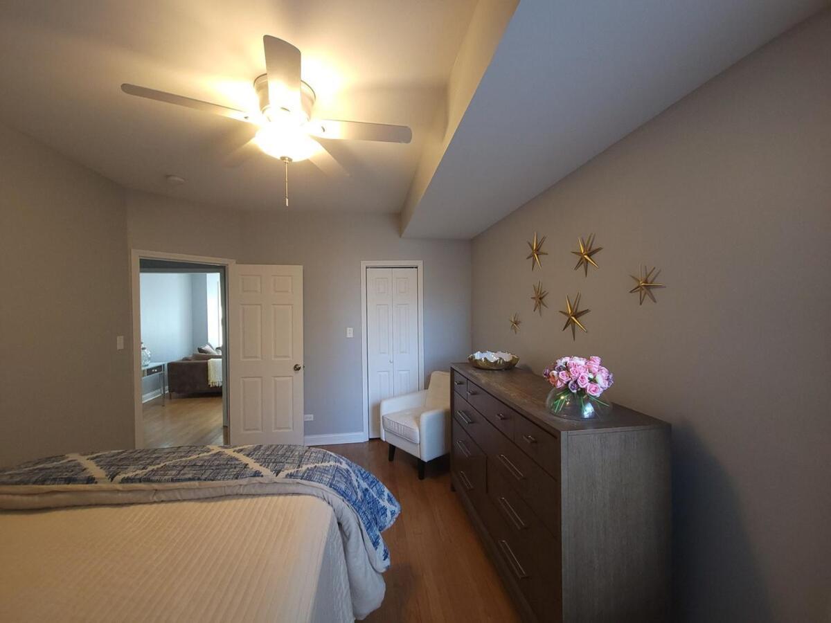 Beautiful Big 3 Bedroom Quiet Near Downtown