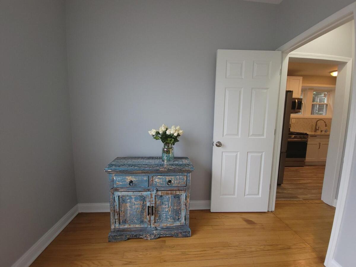 Apartment Beautiful Big 3 Bedroom Quiet Near Downtown Chicago