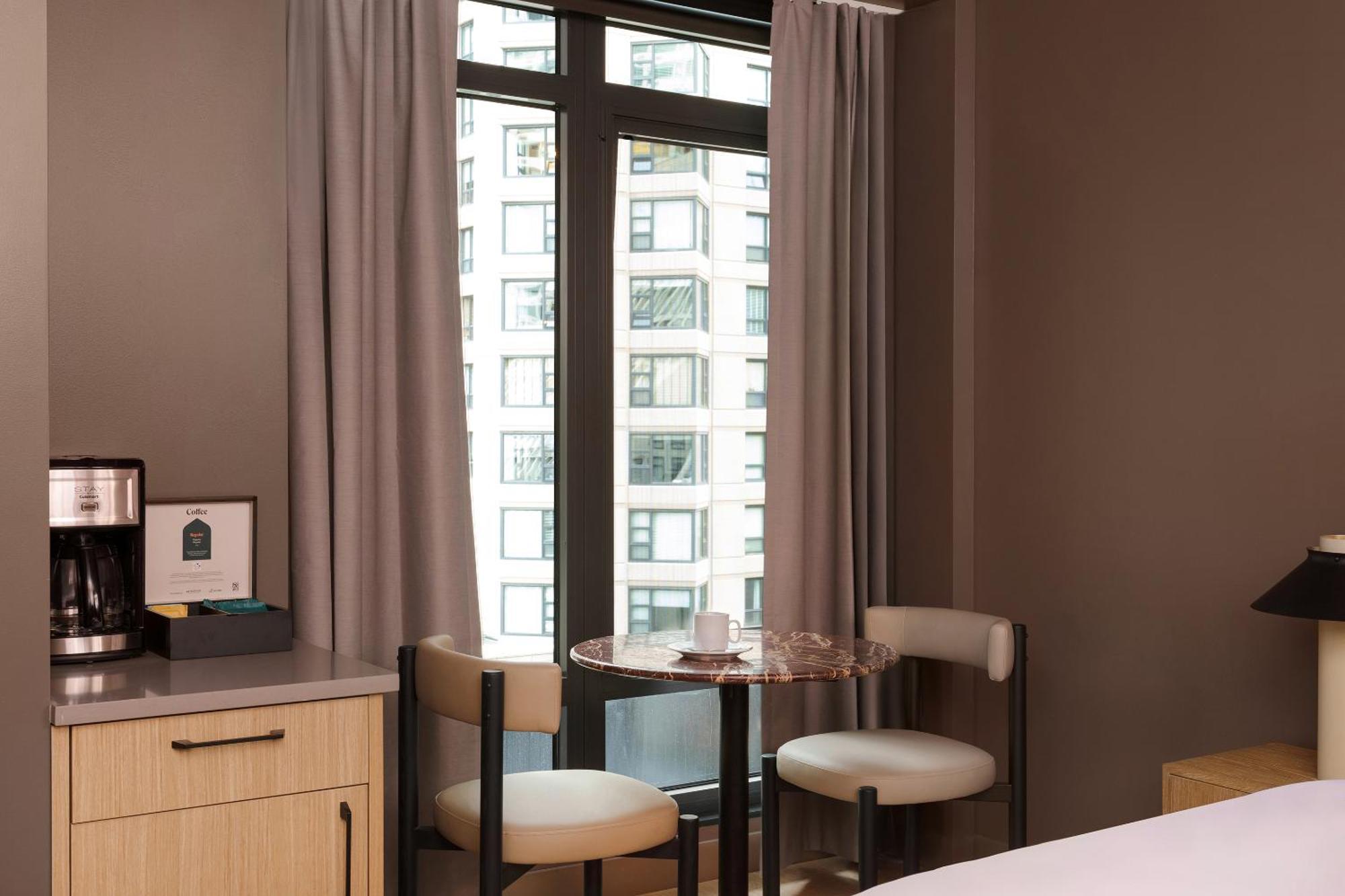 Sonder Onterie * Chicago