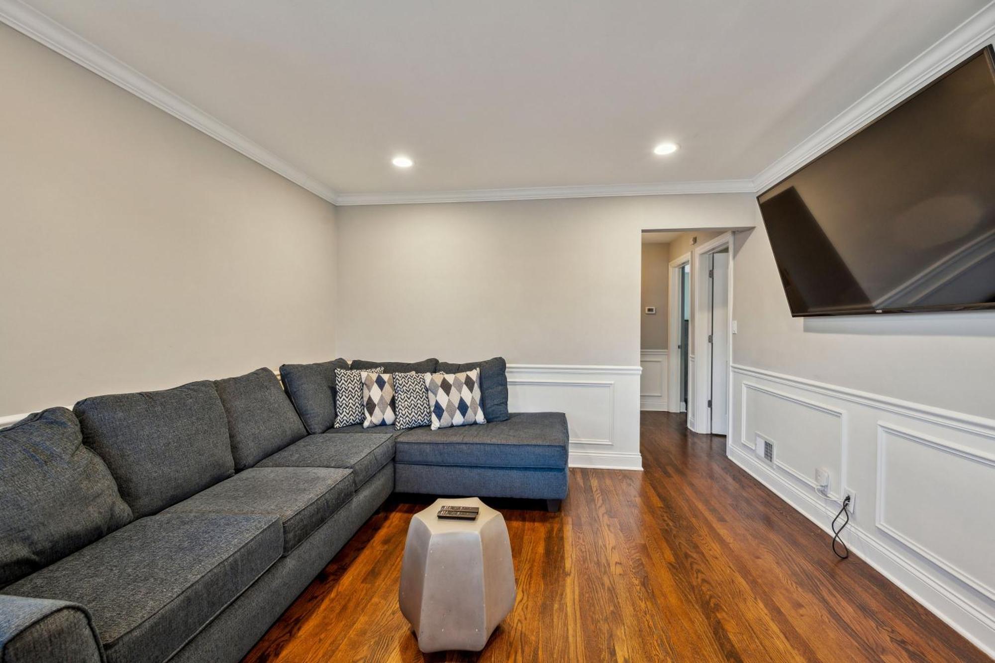 Charming Belmont Heights Oasis