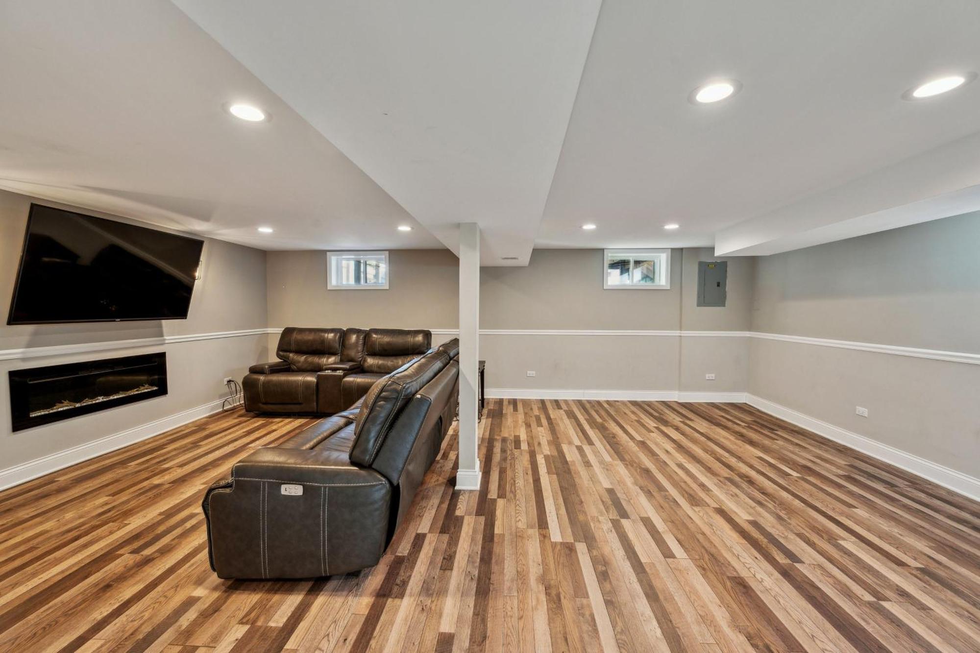 Charming Belmont Heights Oasis * Chicago