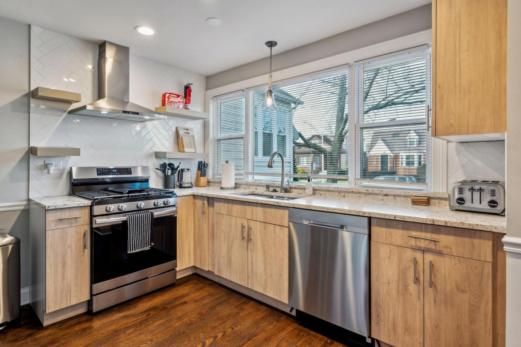 Charming Belmont Heights Oasis
