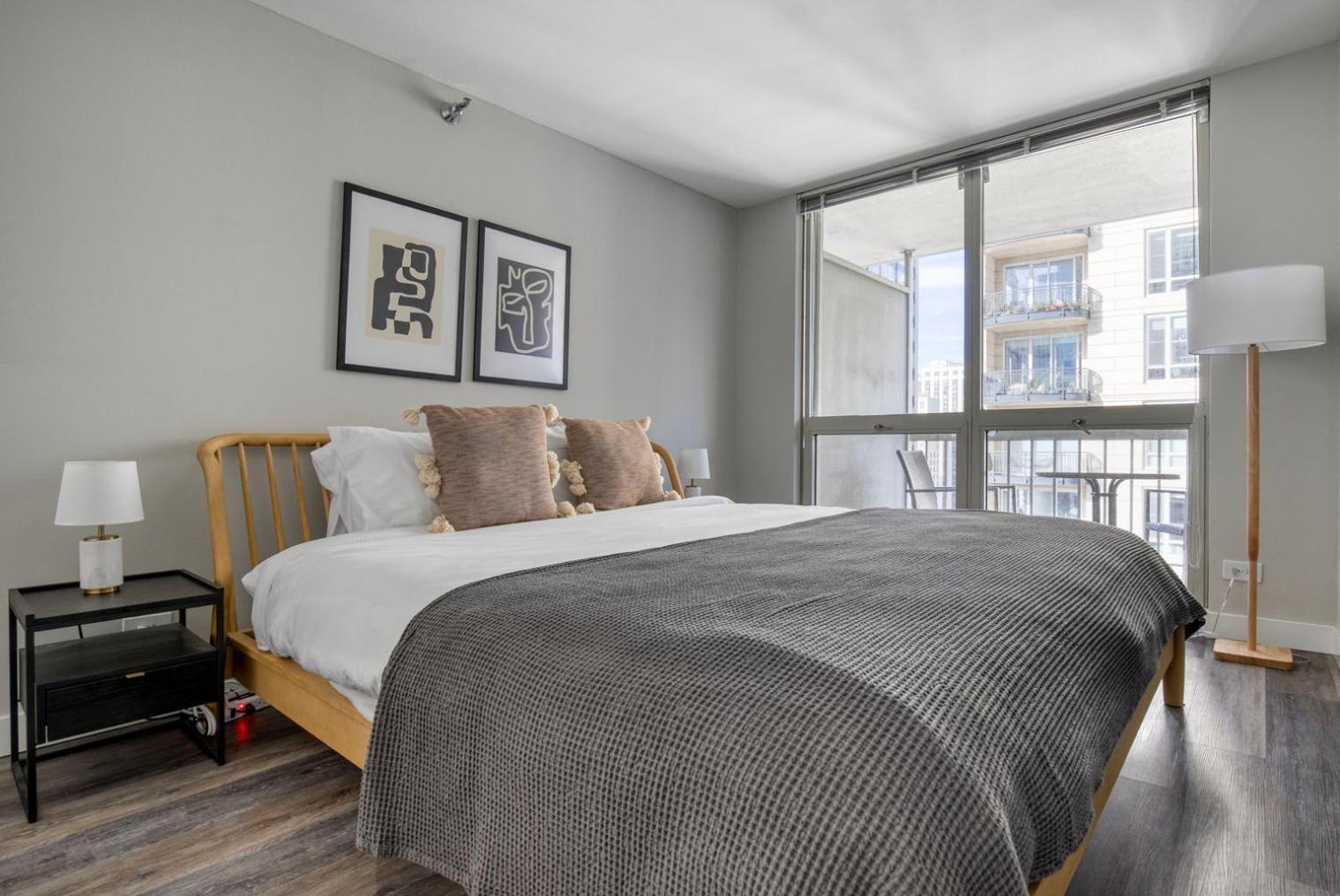 Apartment Gold Coast 1br W Gym Lounge 1 Block To L Chi-800 Chicago