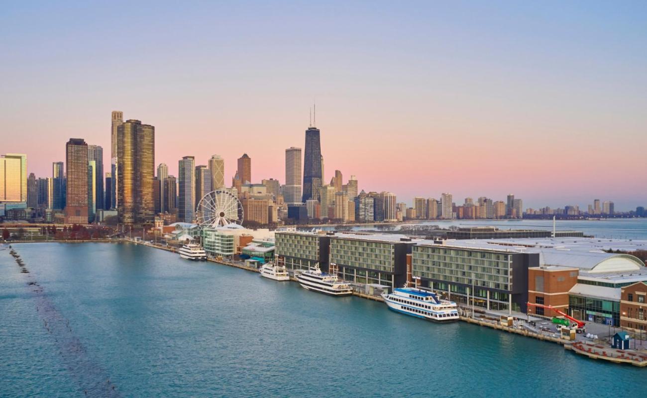 Sable At Navy Pier Chicago, Curio Collection By Hilton Chicago