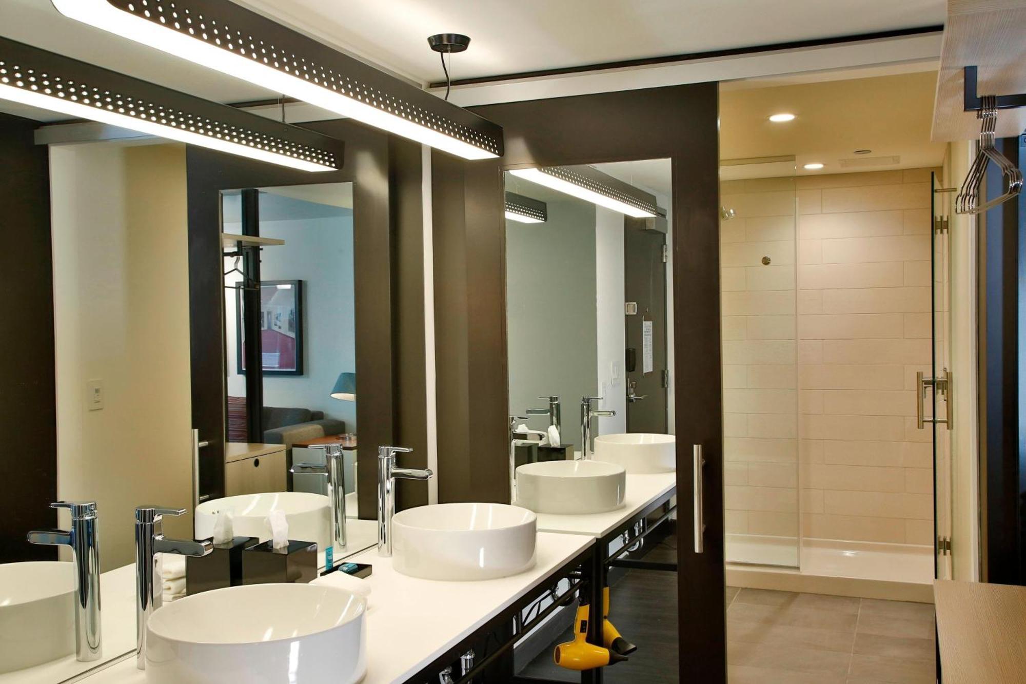 Aloft Mag Mile