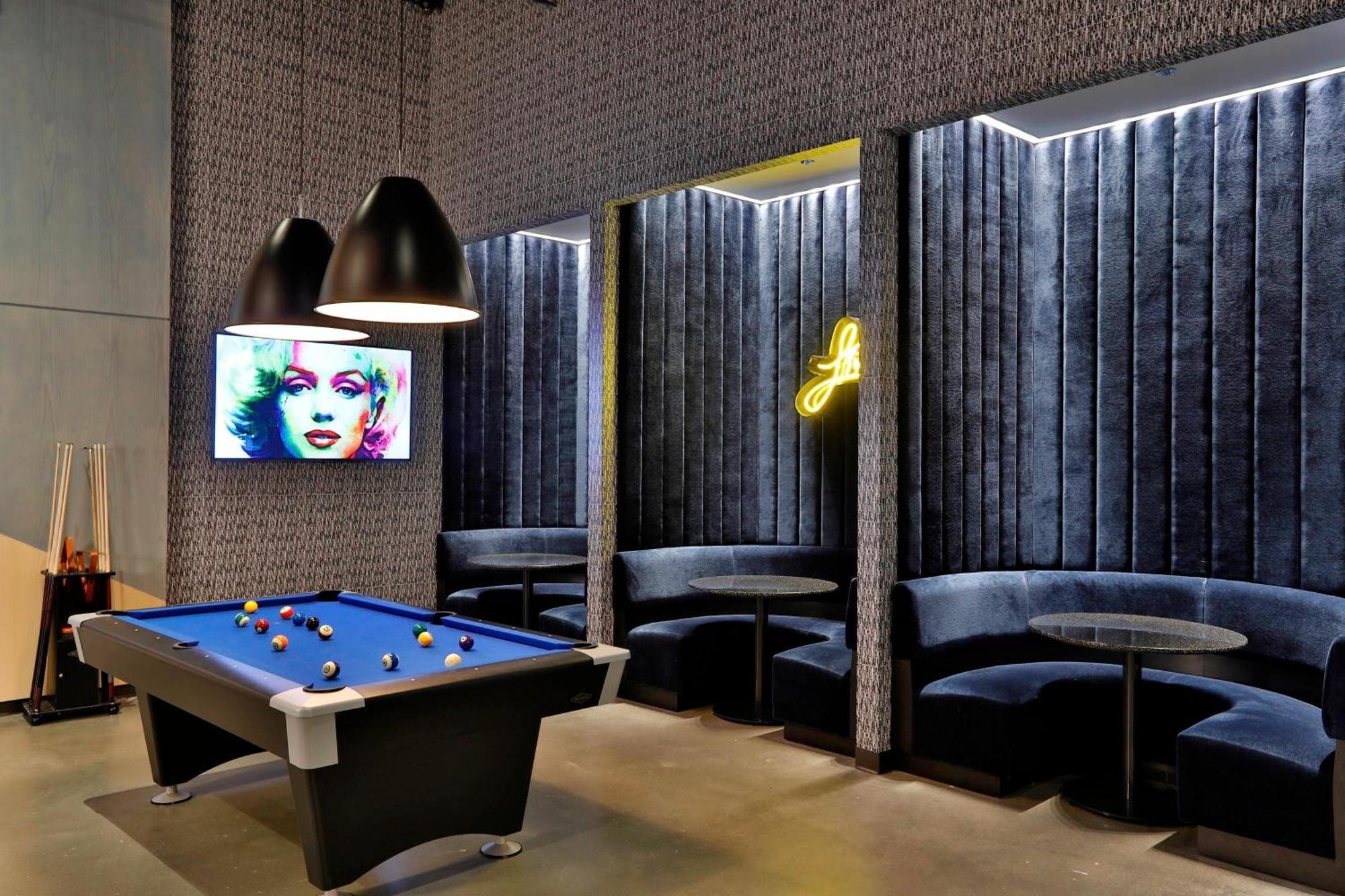 Aloft Mag Mile