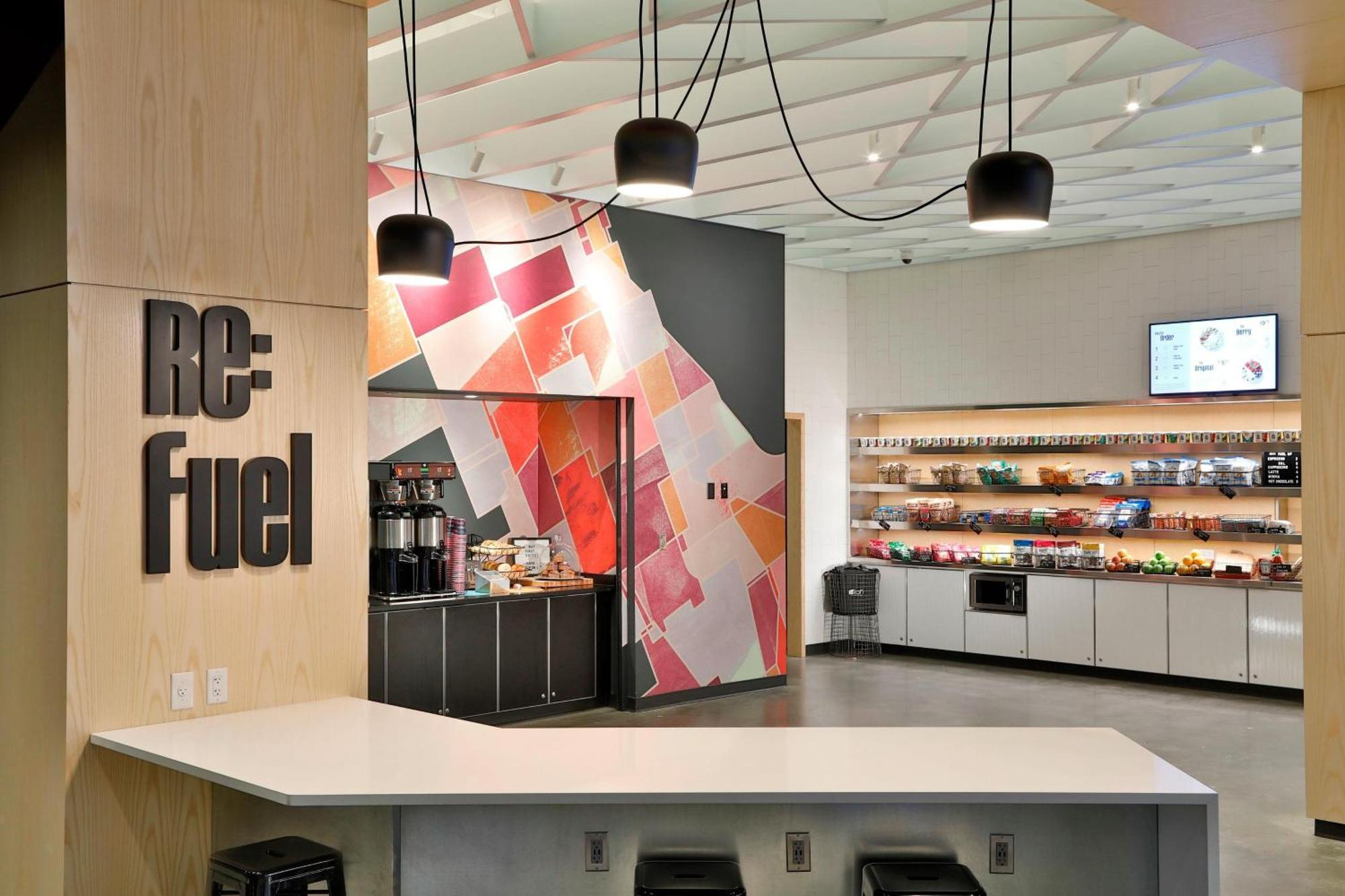 Aloft Mag Mile Hotel 3*