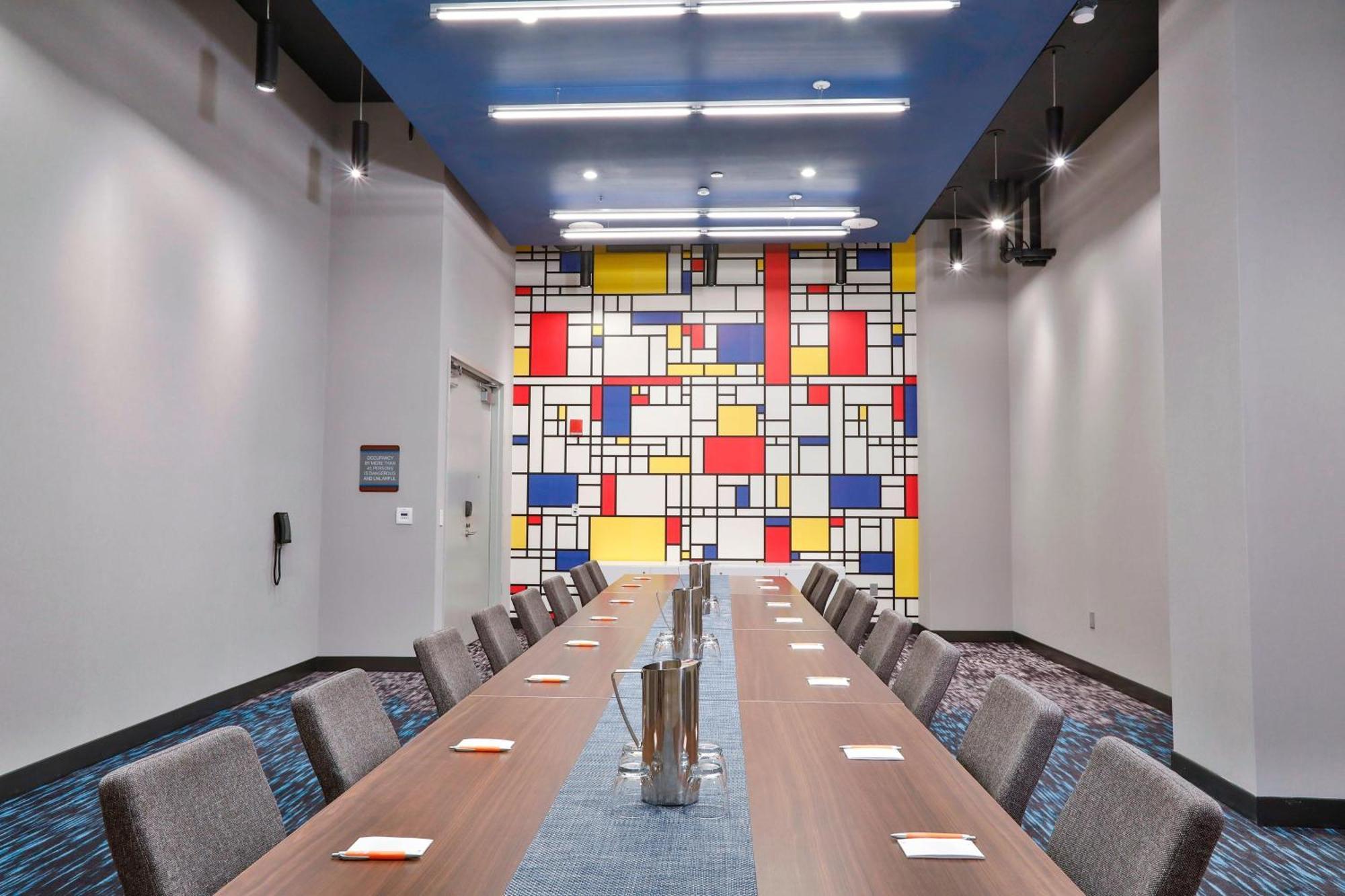 Aloft Mag Mile Chicago