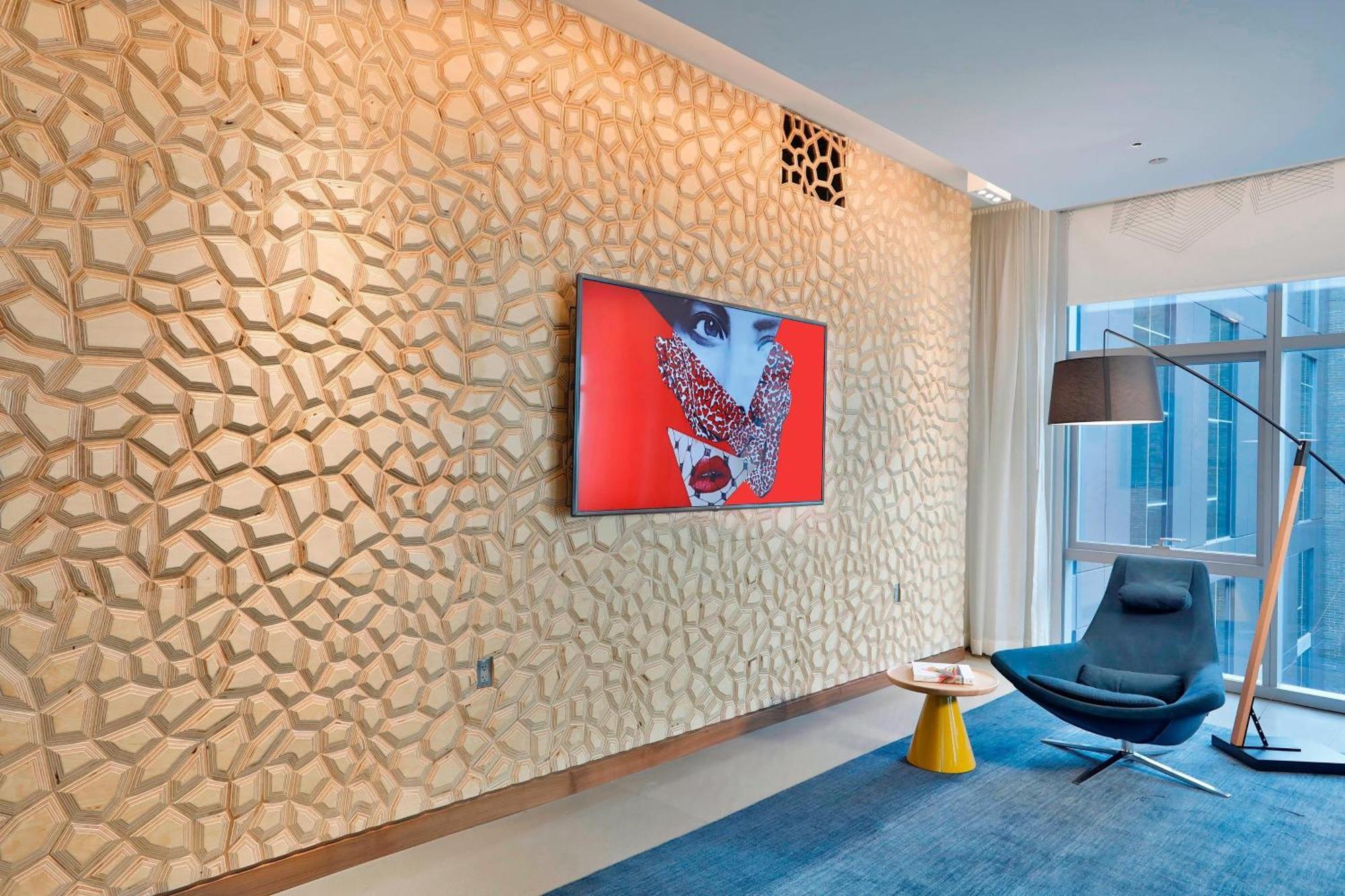 Aloft Mag Mile Hotel Chicago