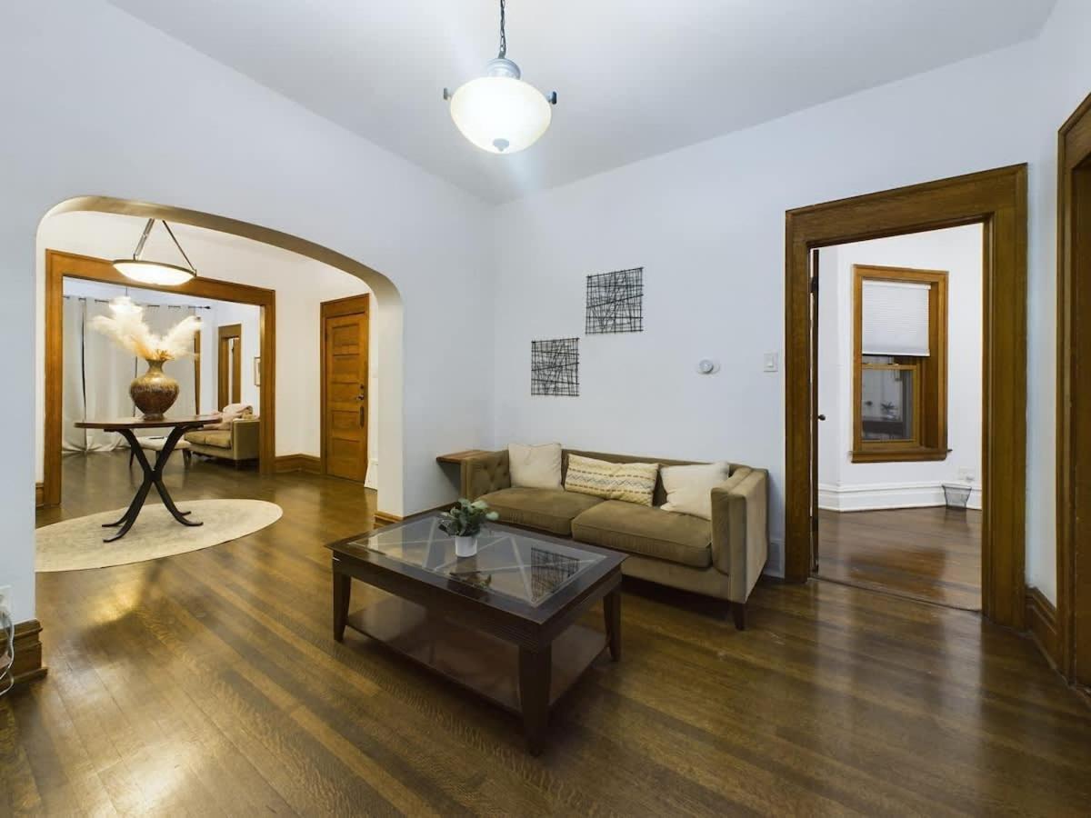 Wrigleyville Gem With Hidden Bar & Vintage Charm *