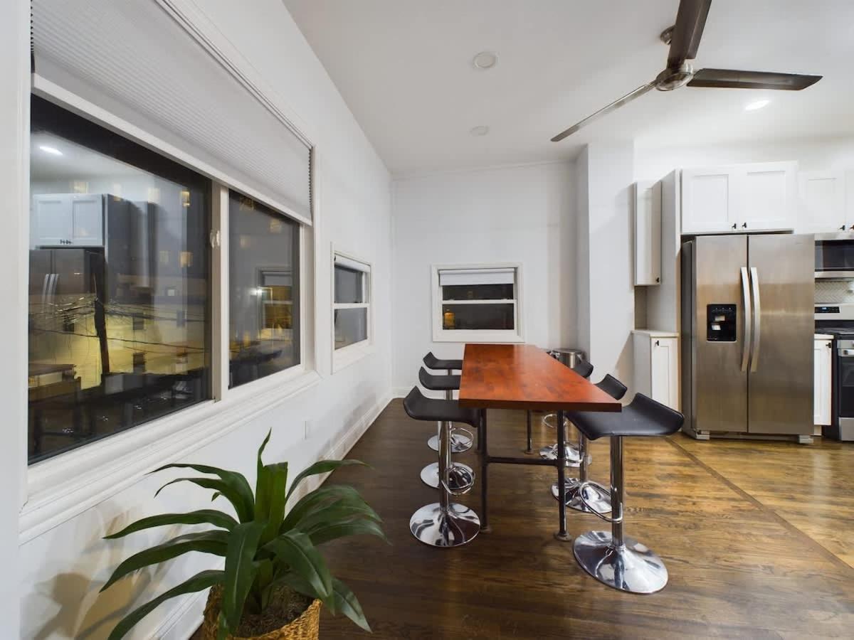 Wrigleyville Gem With Hidden Bar & Vintage Charm