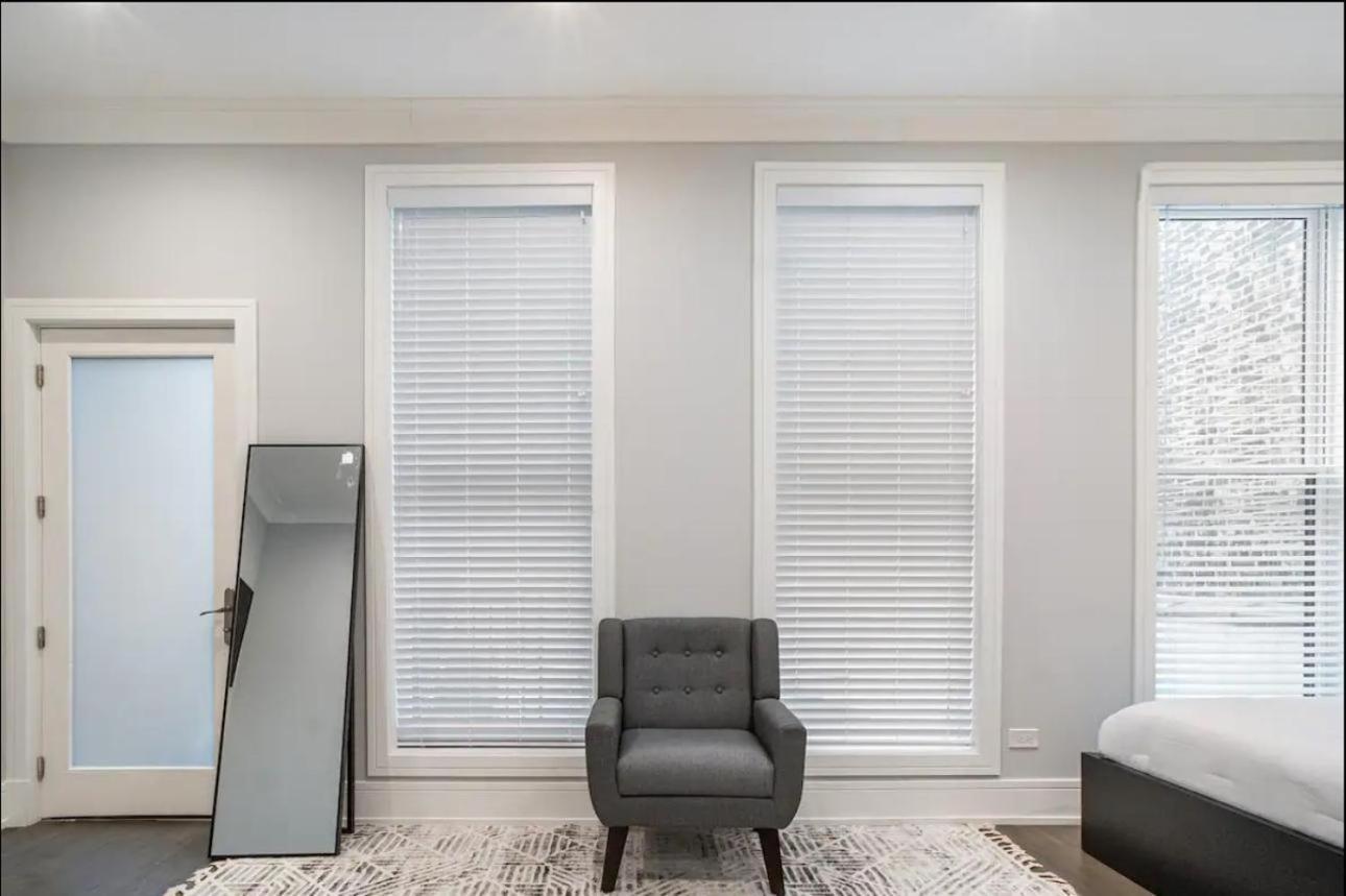Gold Coast Pristine In Patio Free Parking * Chicago