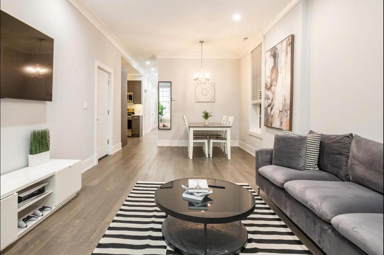 Gold Coast Pristine In Patio Free Parking Chicago