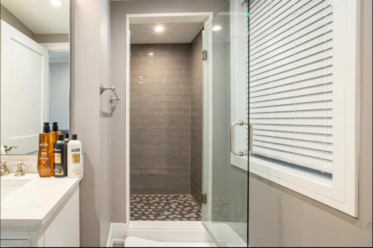 Gold Coast Pristine In Patio Free Parking